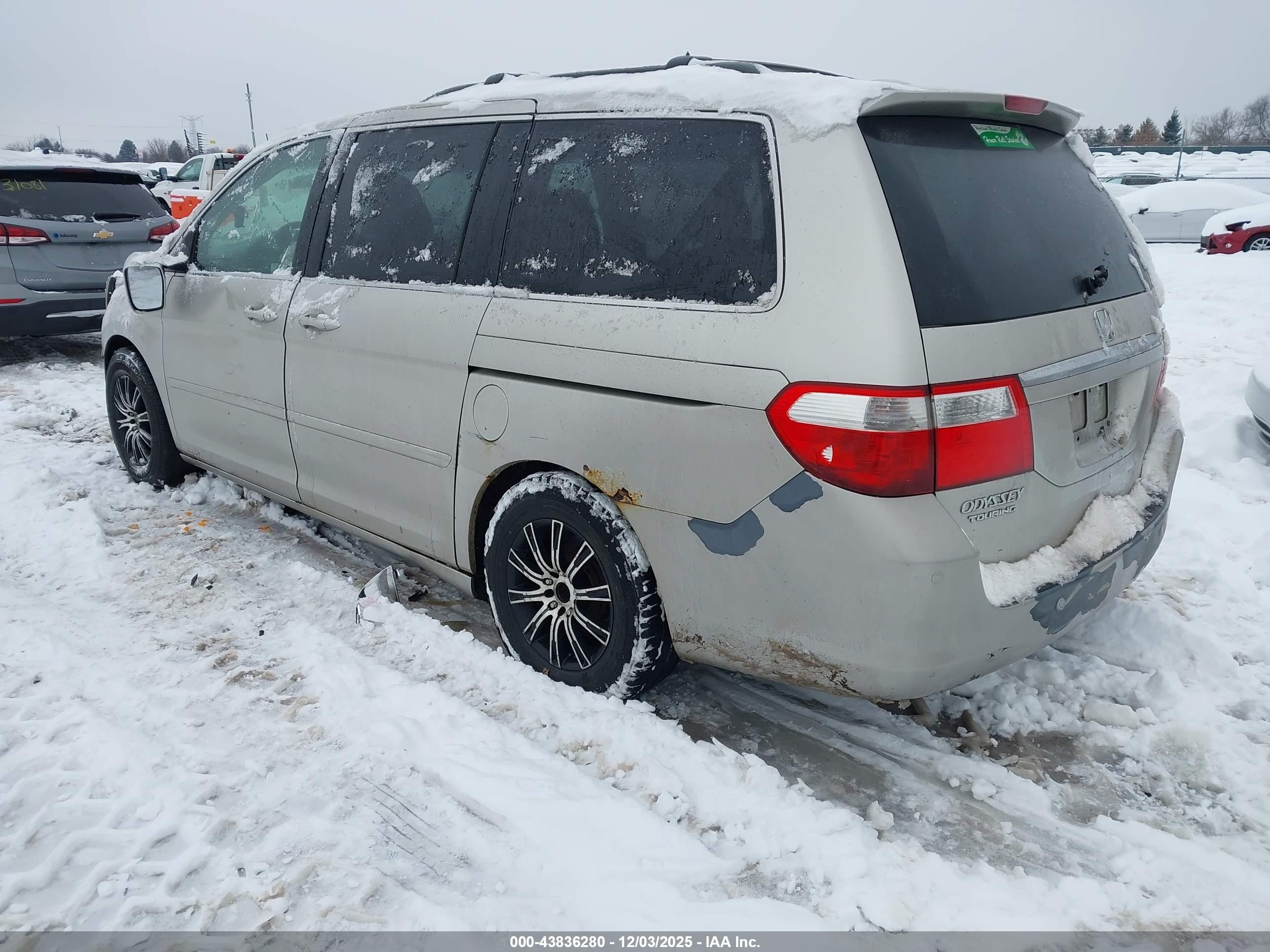 HONDA ODYSSEY image 3