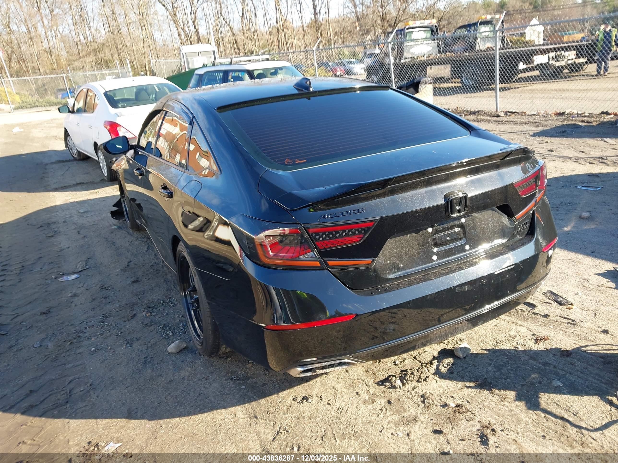 HONDA ACCORD image 3