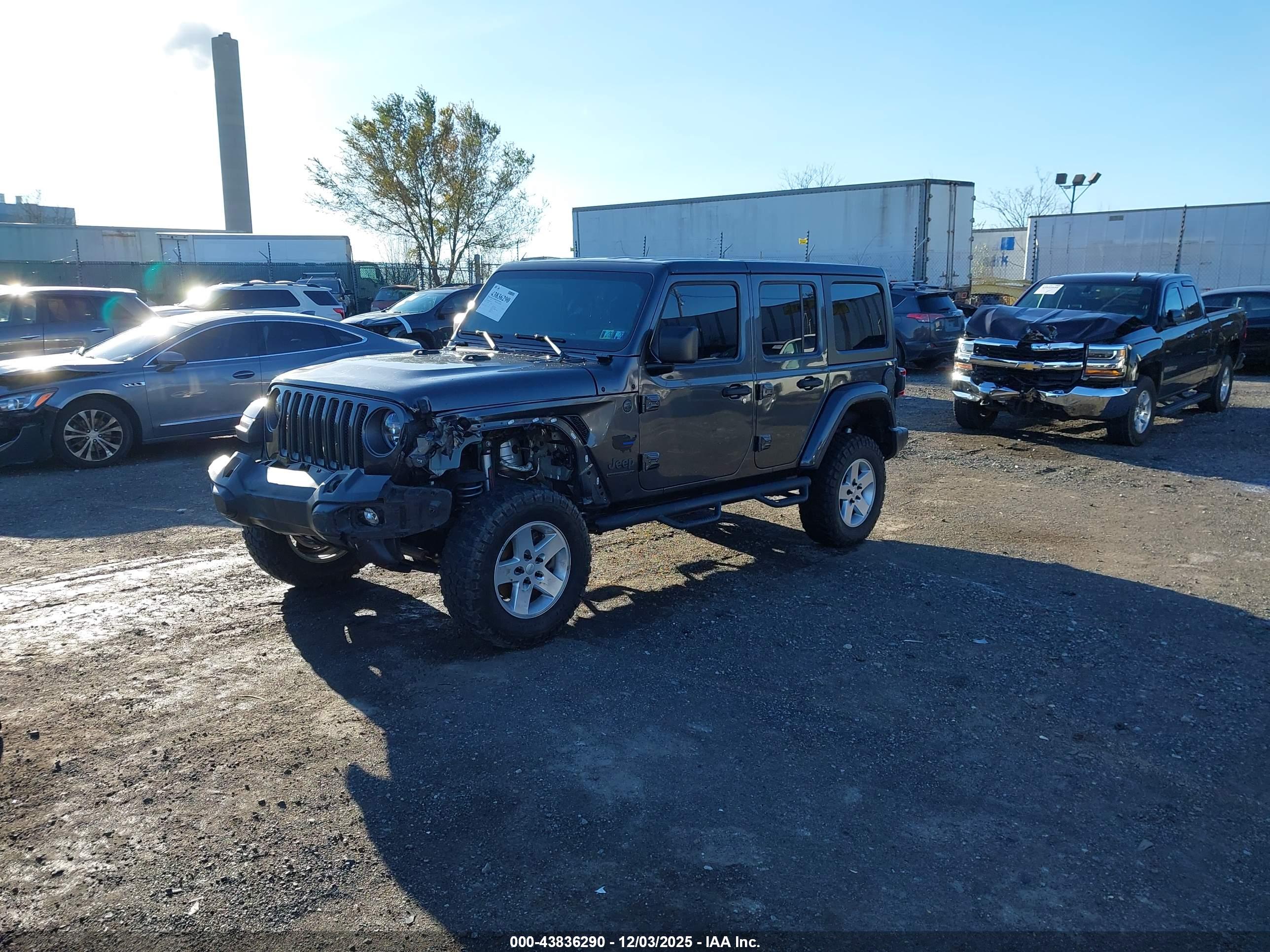 JEEP WRANGLER image 2