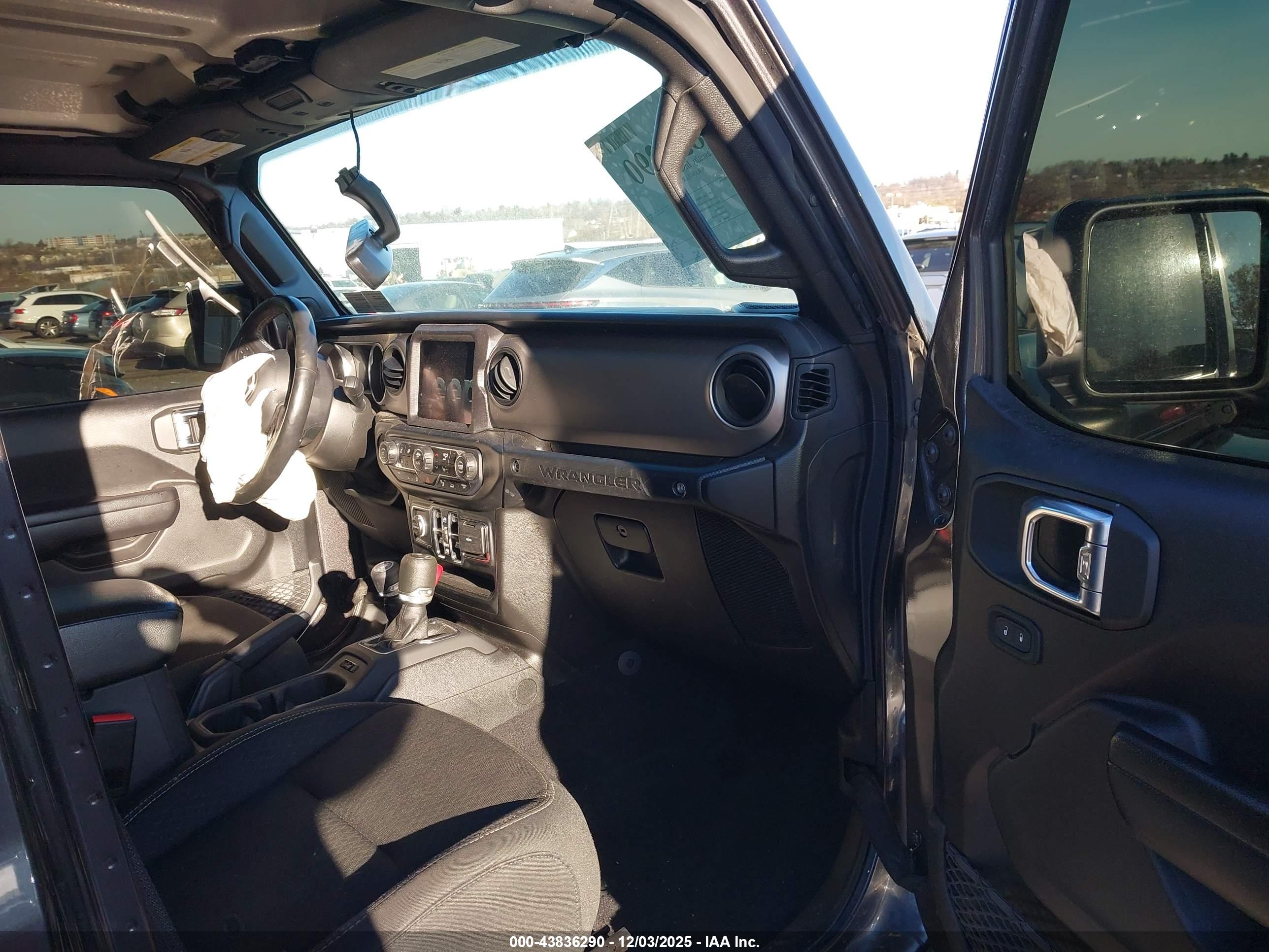 JEEP WRANGLER image 5