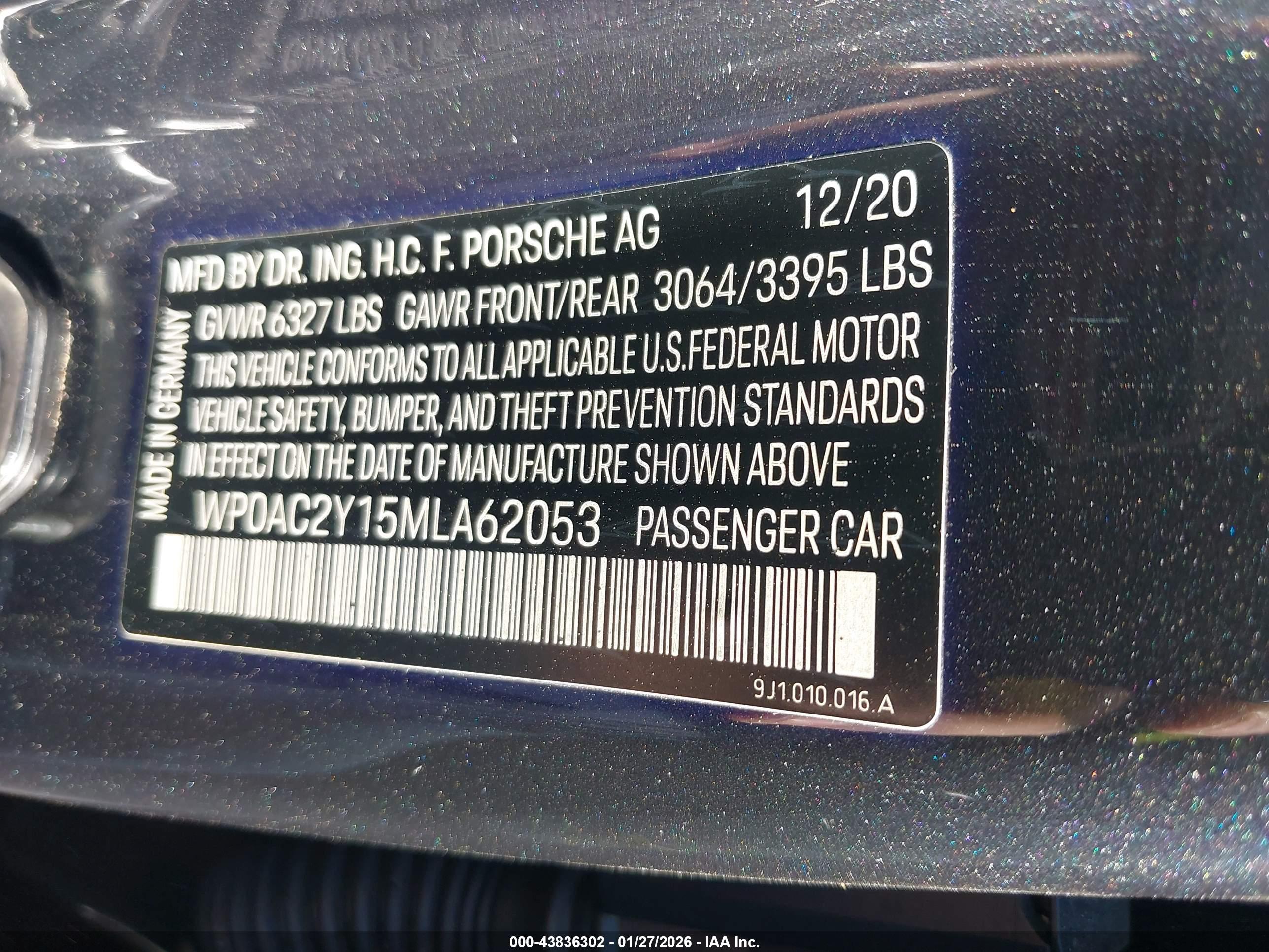 PORSCHE TAYCAN image 9
