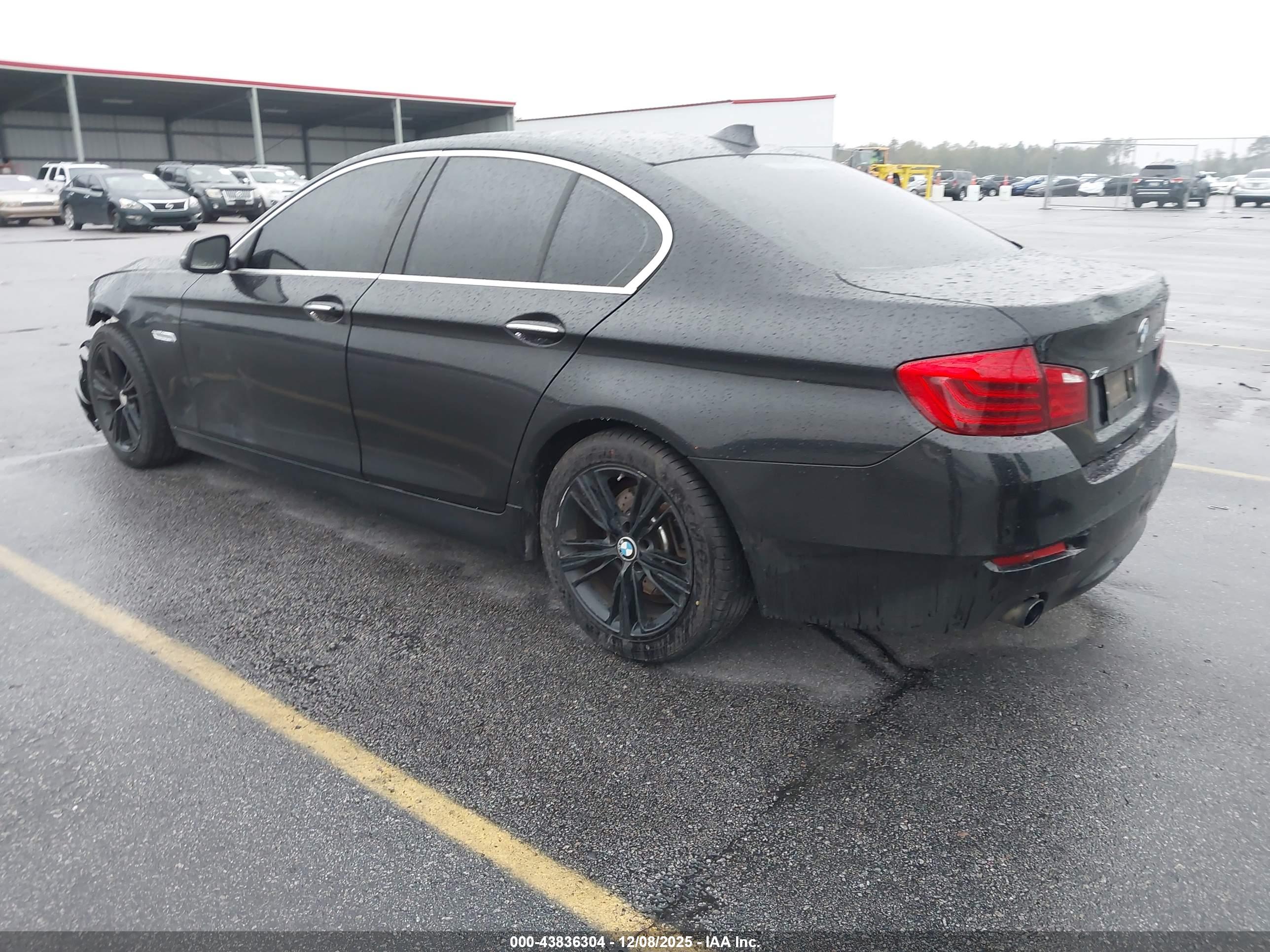 BMW 535I image 3