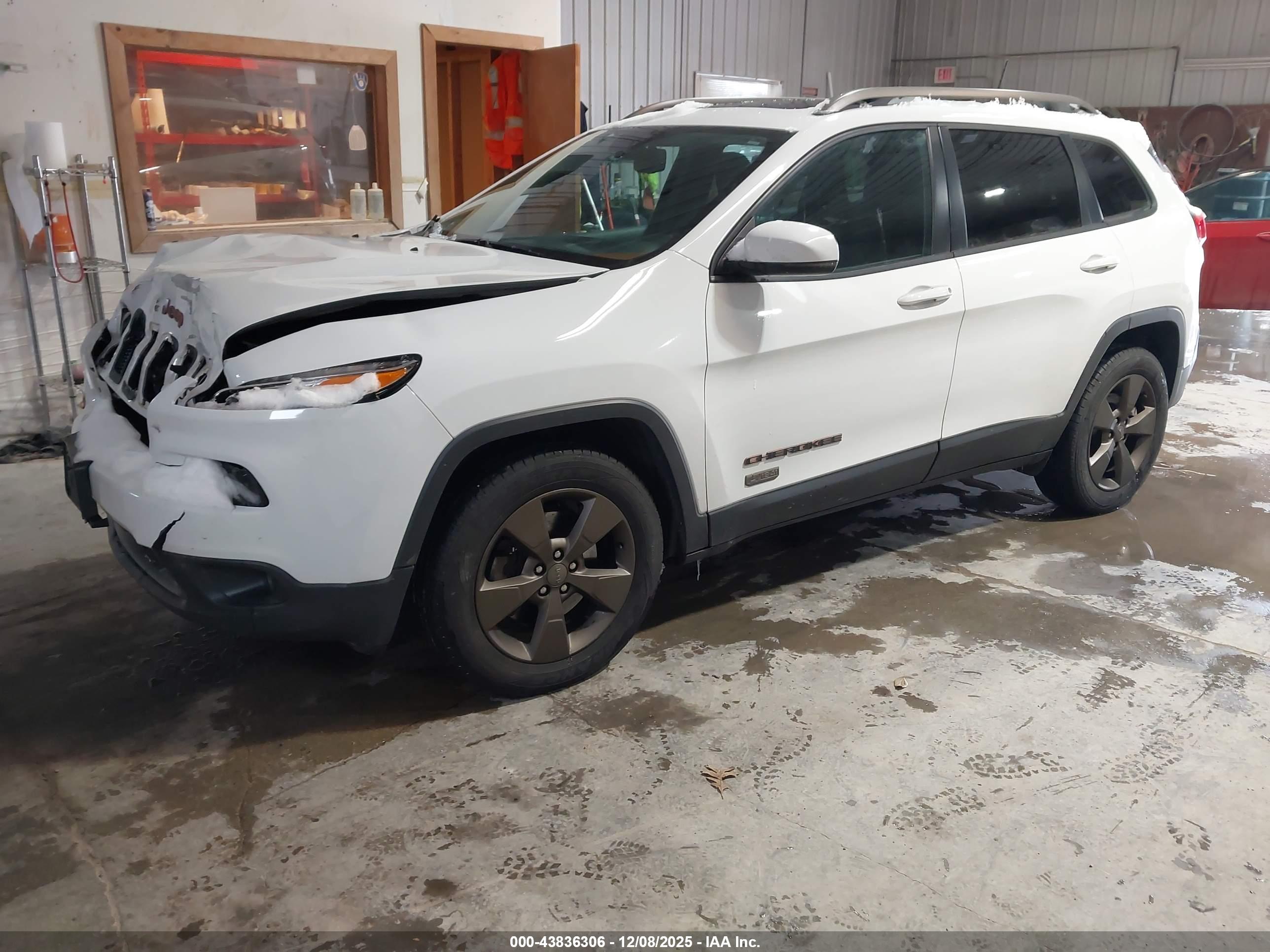 JEEP CHEROKEE image 2