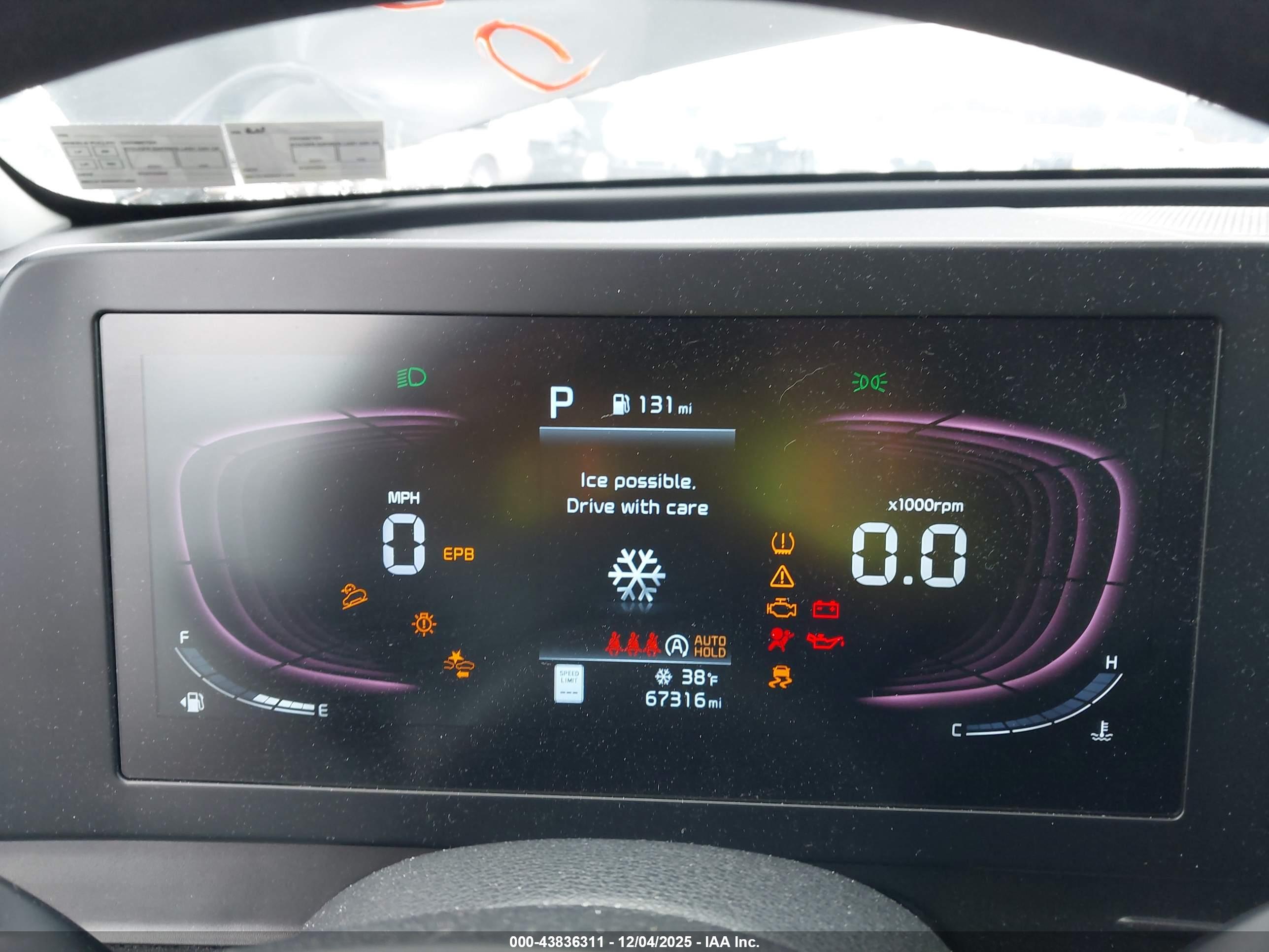 KIA SPORTAGE image 7