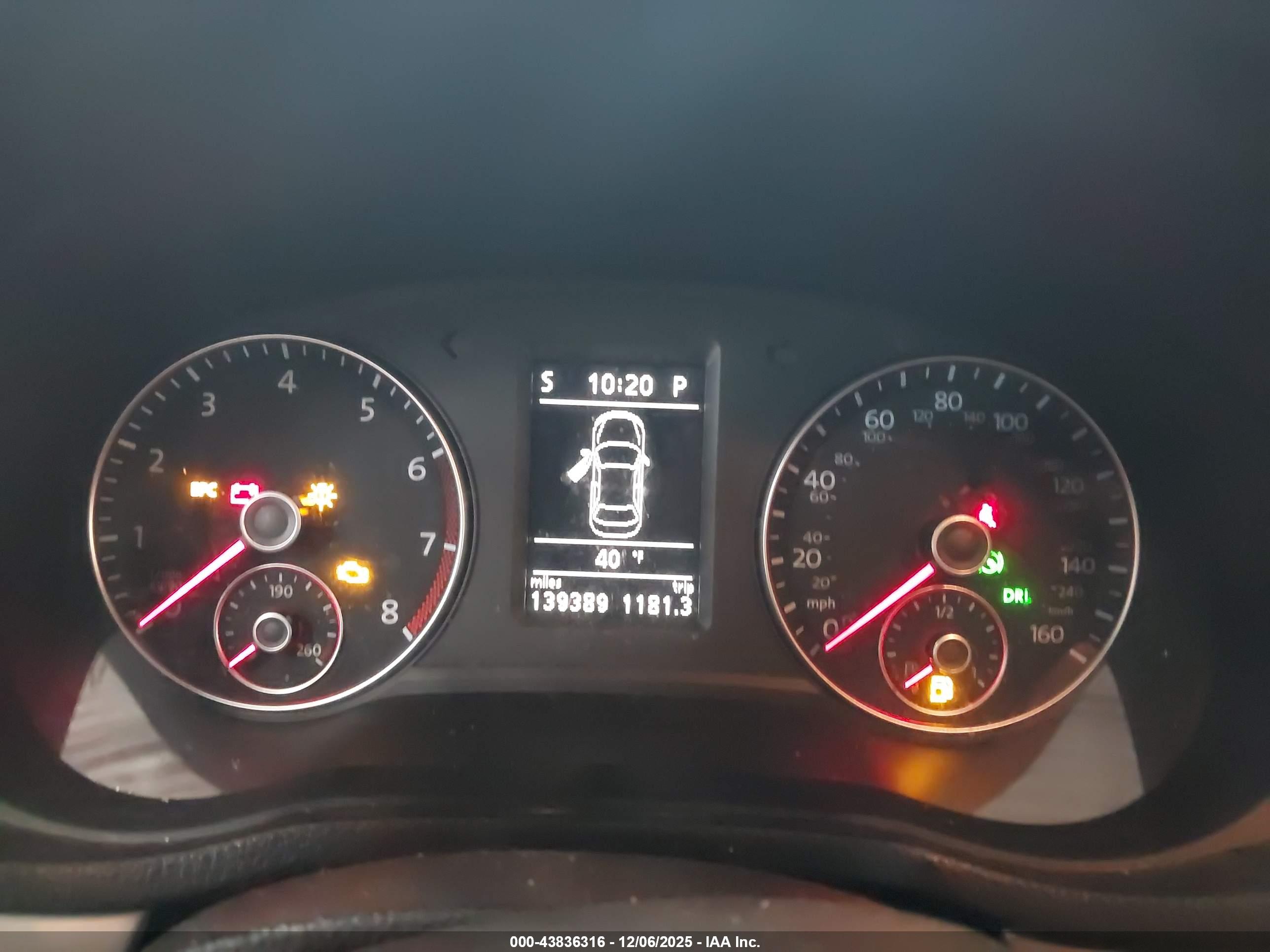 VOLKSWAGEN PASSAT image 7