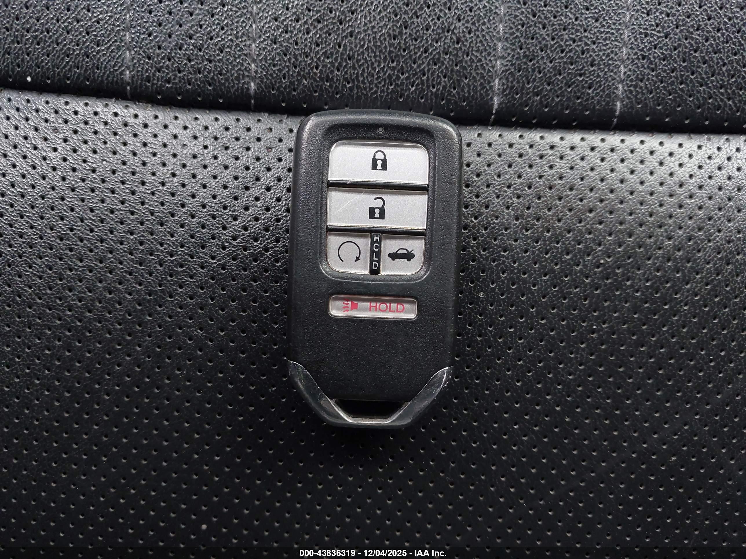 HONDA ACCORD image 11
