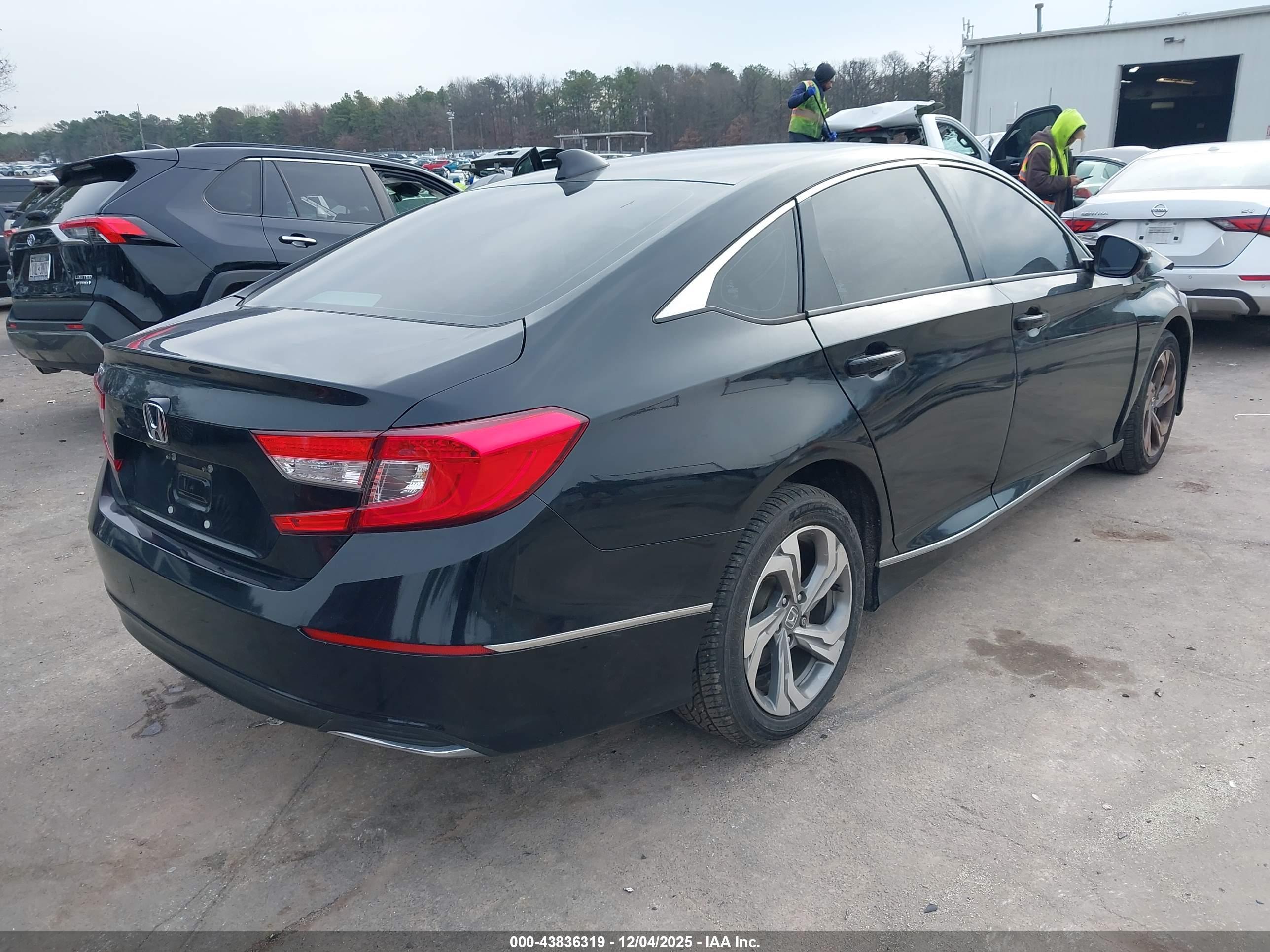 HONDA ACCORD image 4