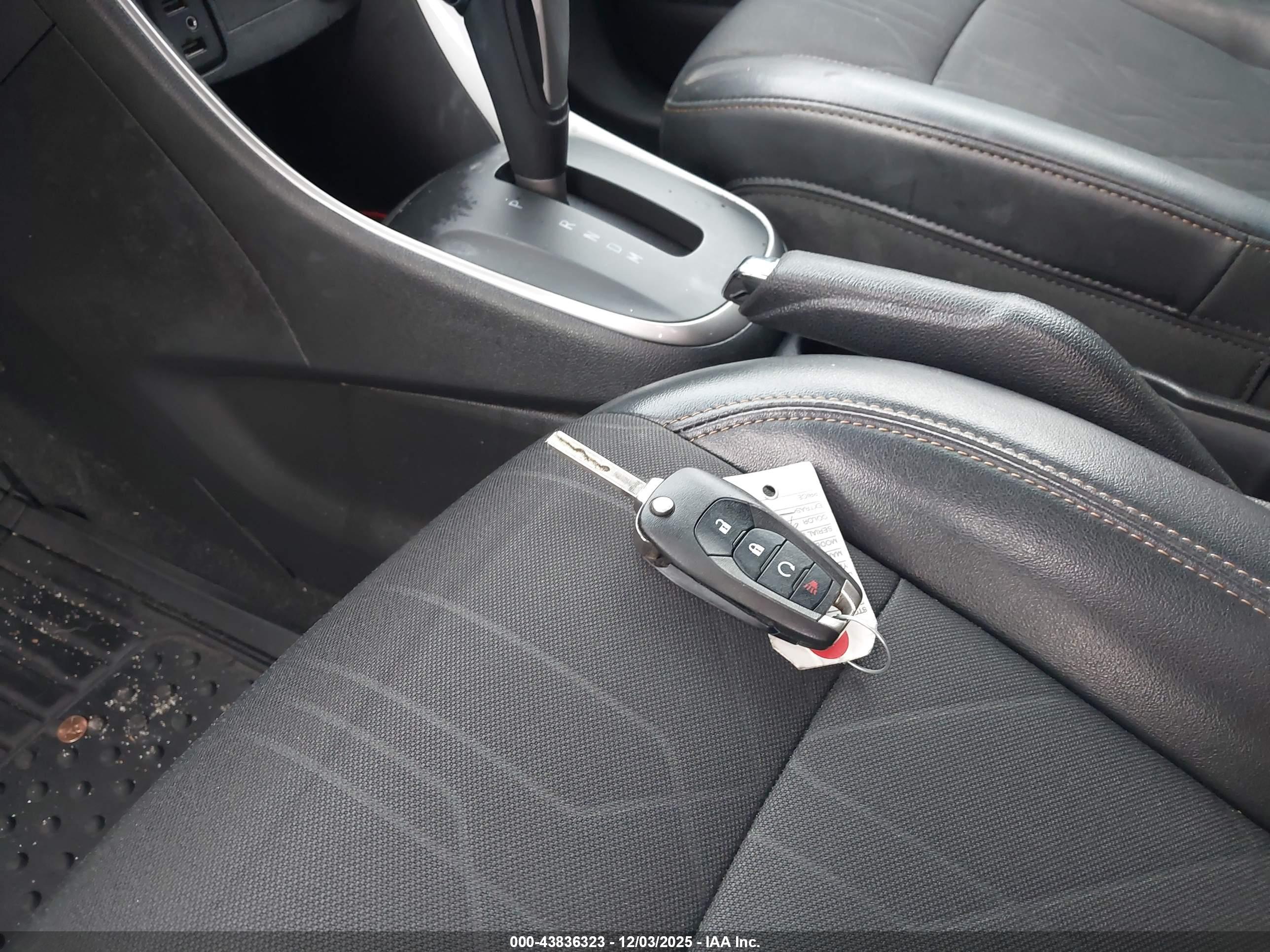 CHEVROLET TRAX image 11