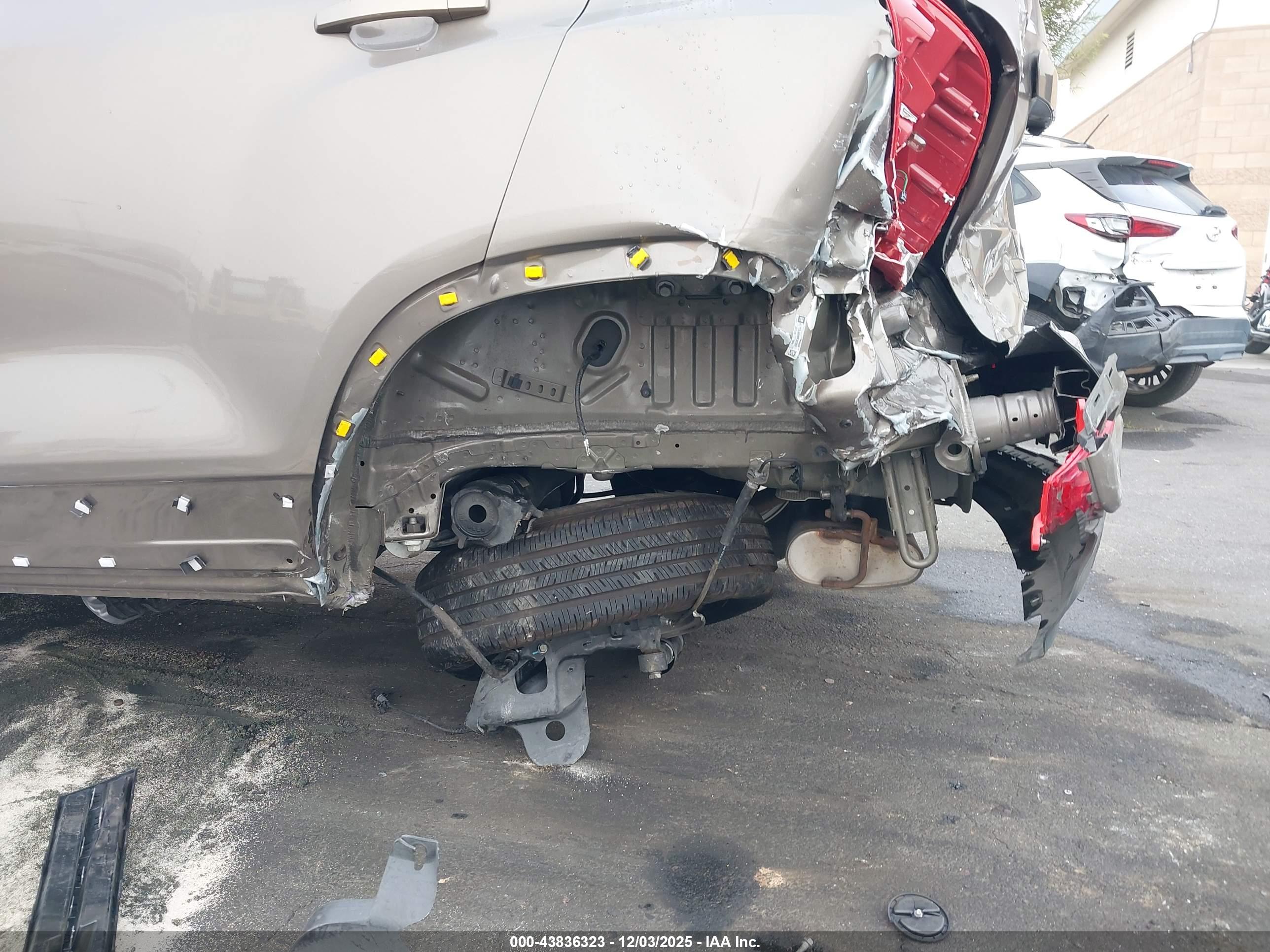 CHEVROLET TRAX image 6