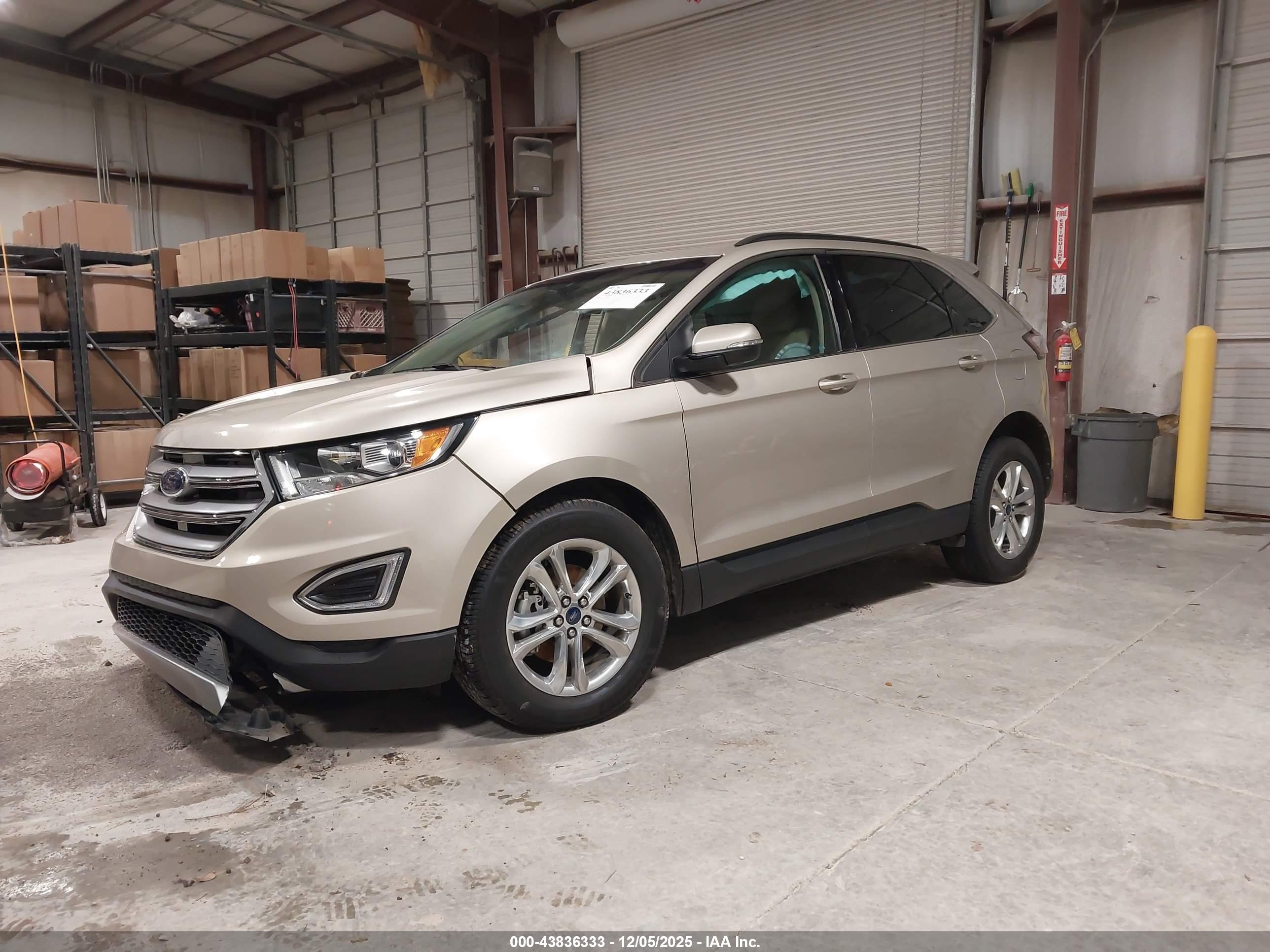 FORD EDGE image 2
