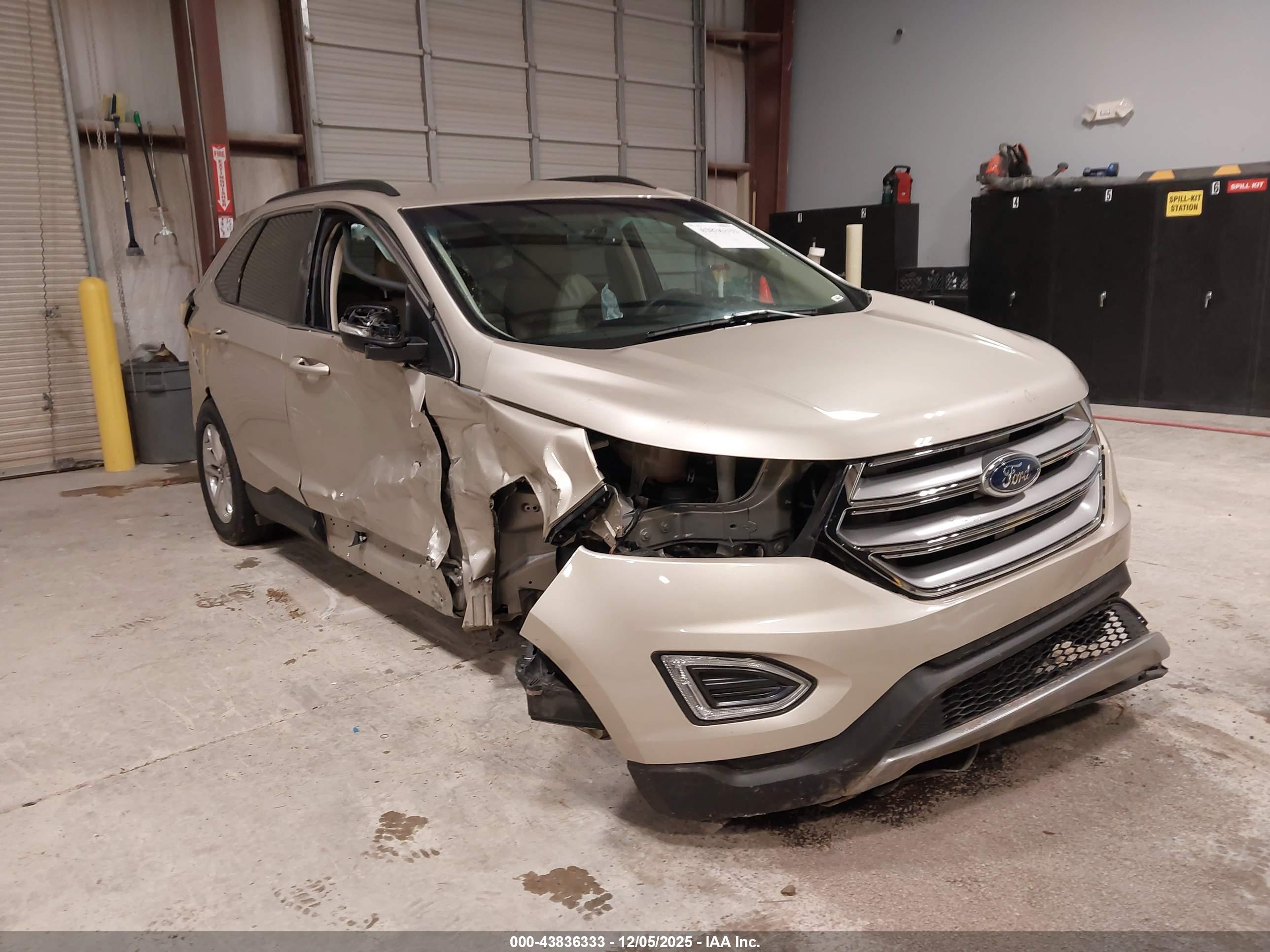 FORD EDGE image 6