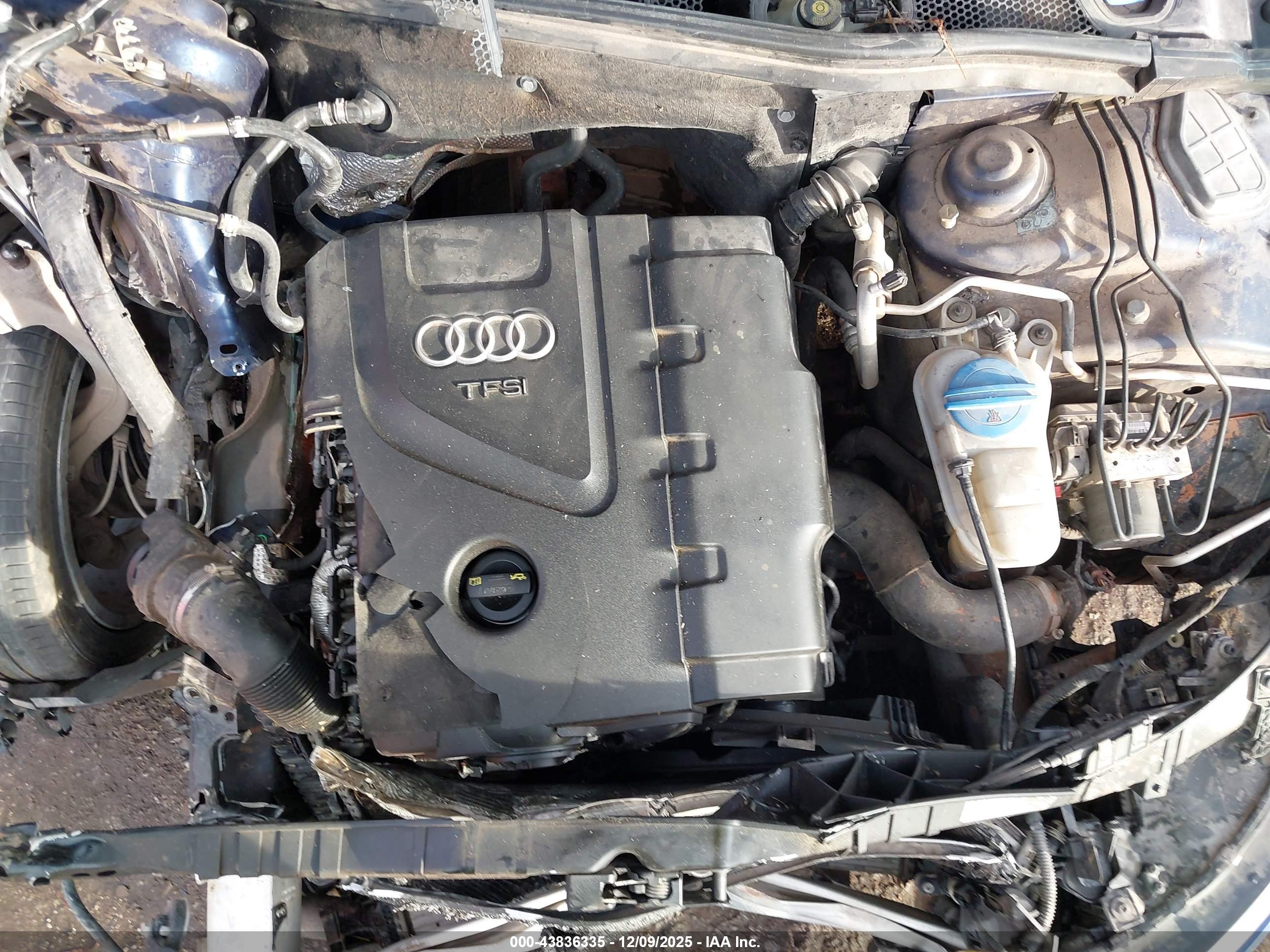AUDI A4 image 10