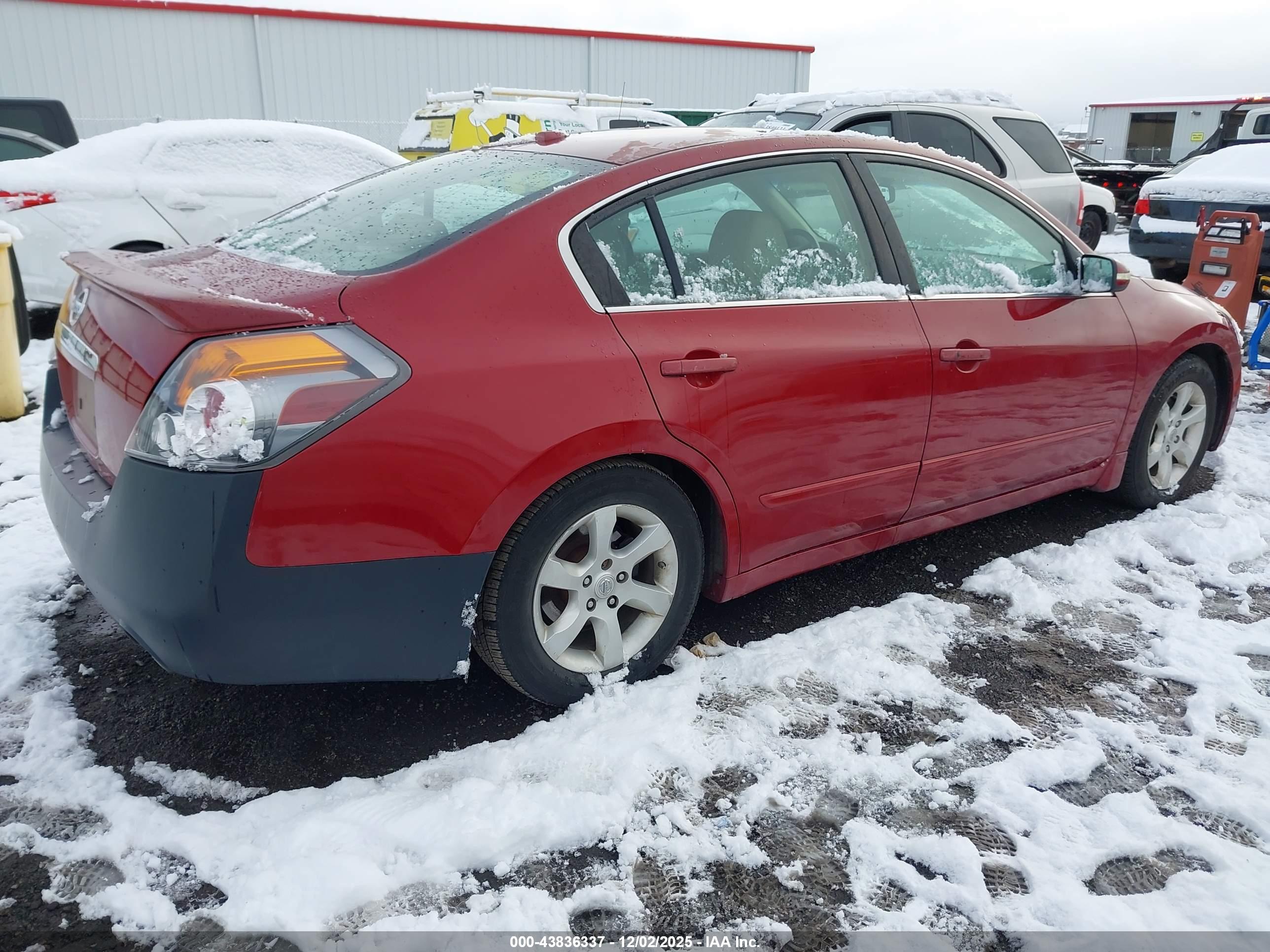 NISSAN ALTIMA image 4