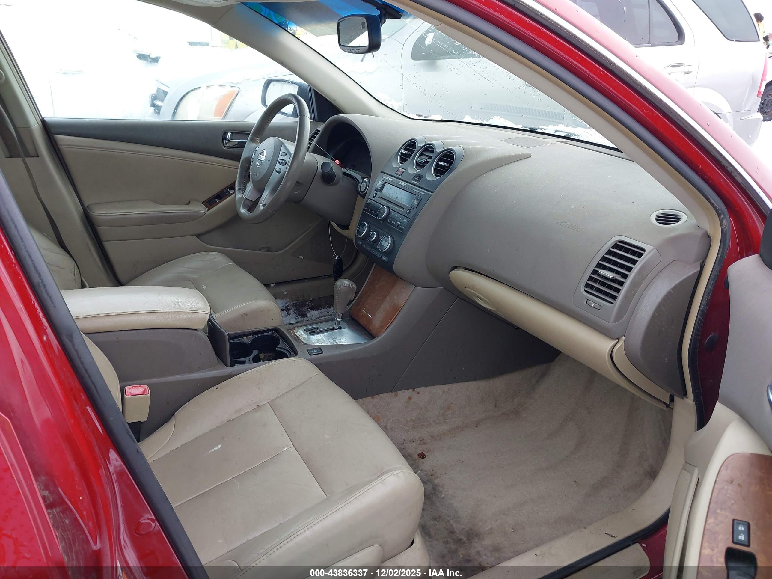NISSAN ALTIMA image 5