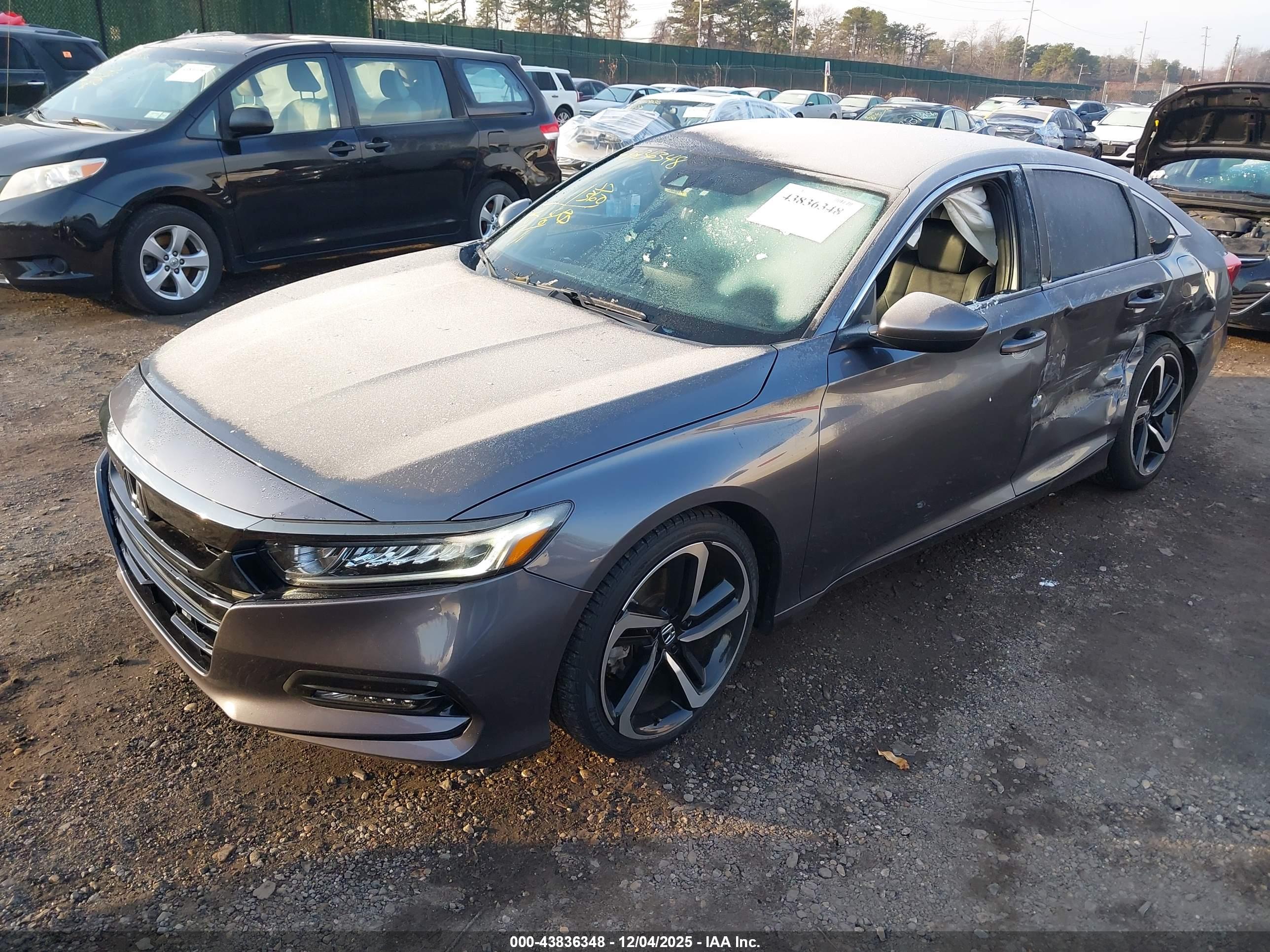 HONDA ACCORD image 2