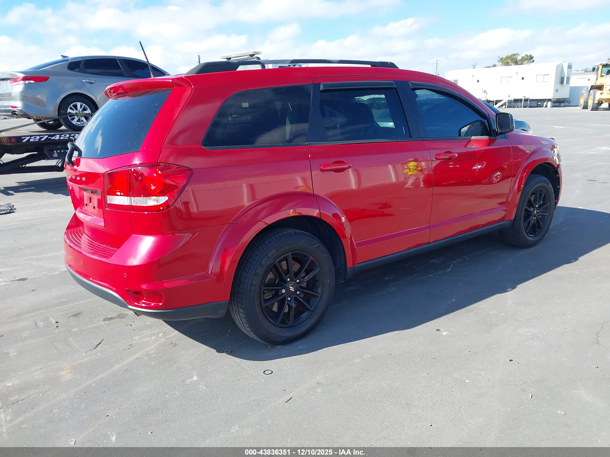 DODGE JOURNEY image 4