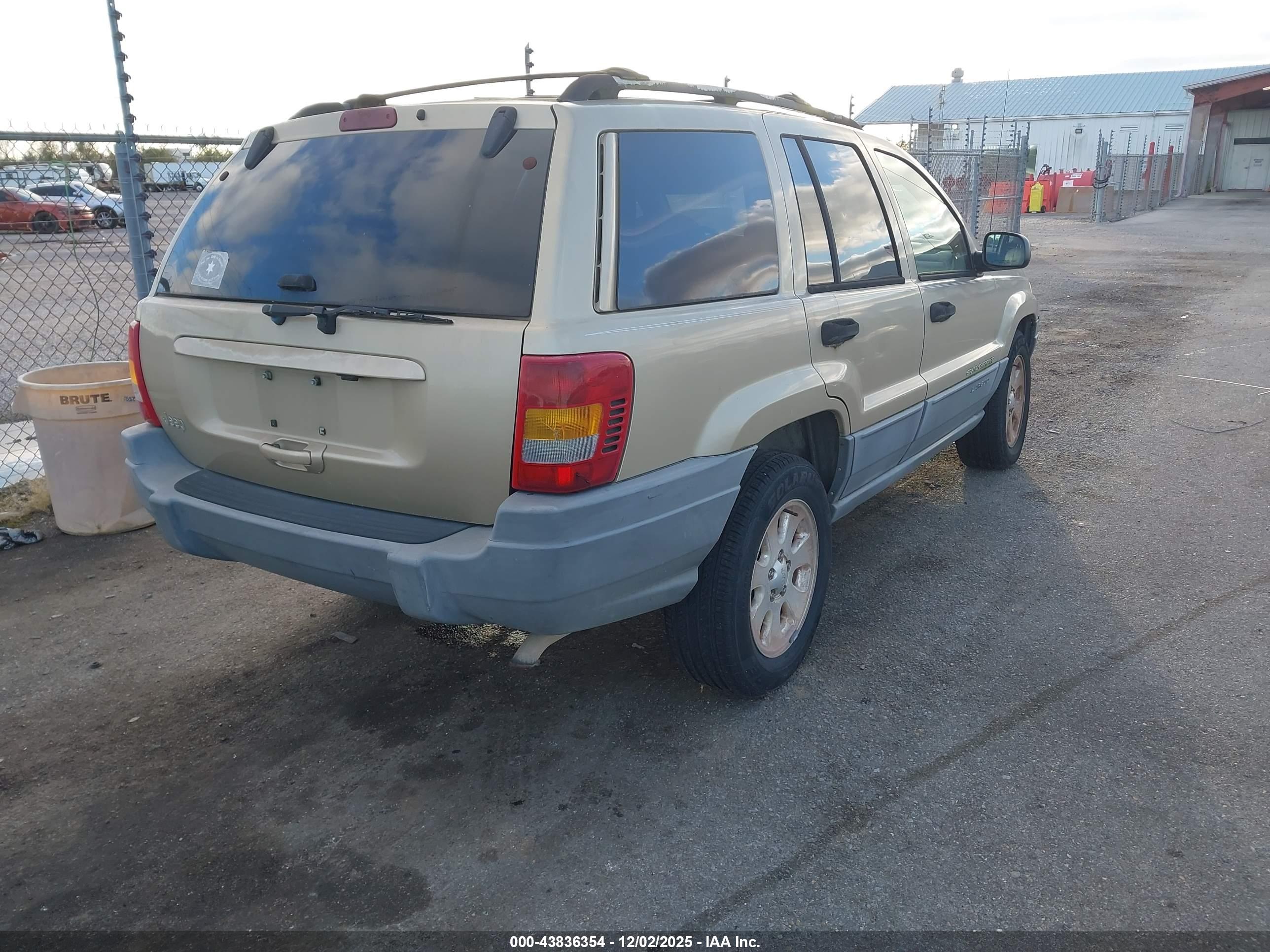 JEEP GRAND image 4