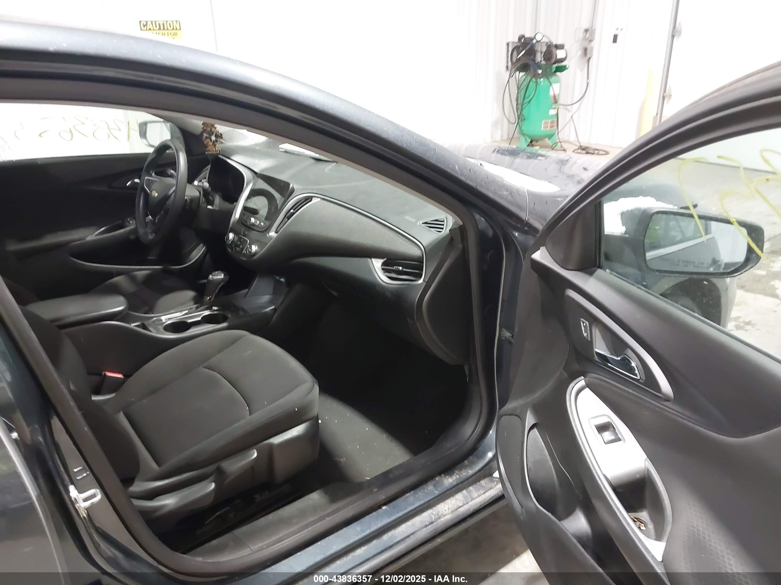 CHEVROLET MALIBU image 5