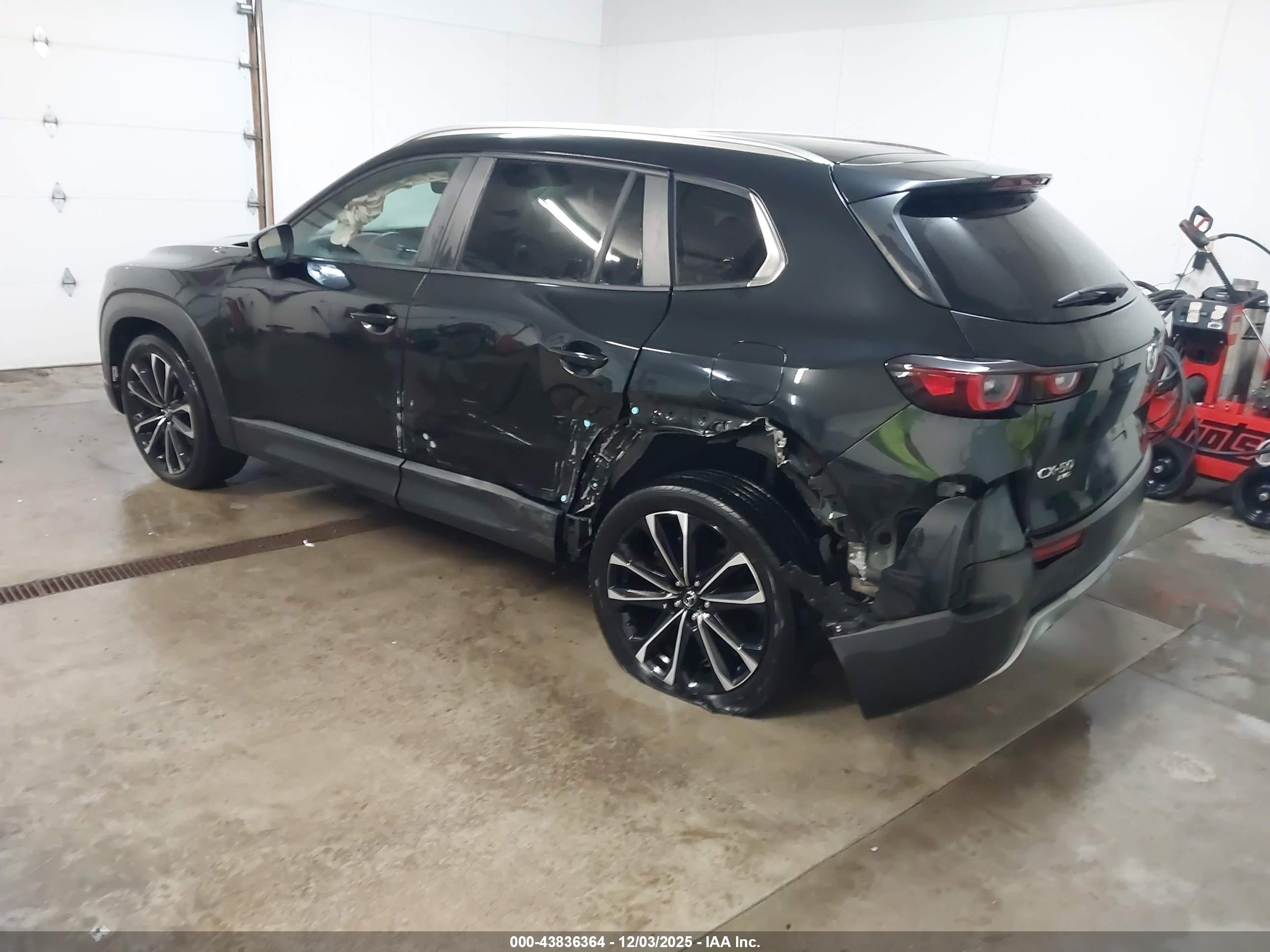 MAZDA CX-50 image 3