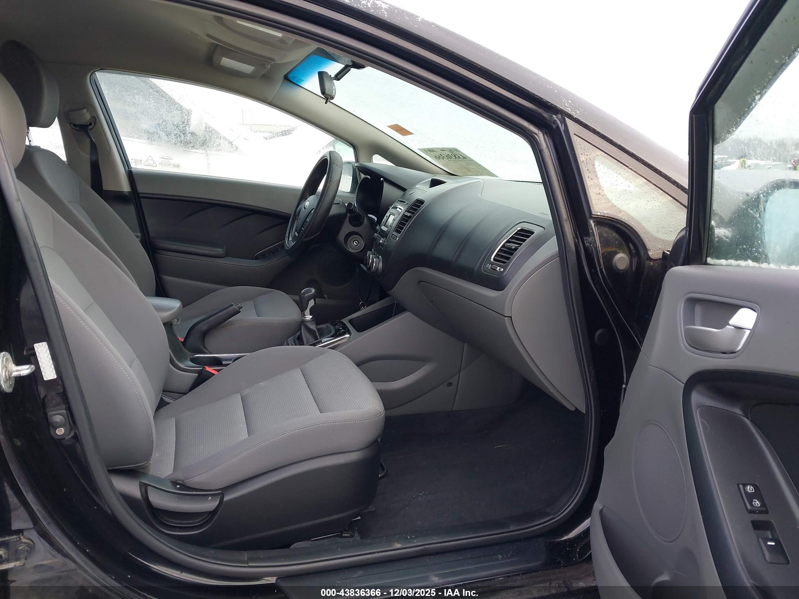 KIA FORTE image 5
