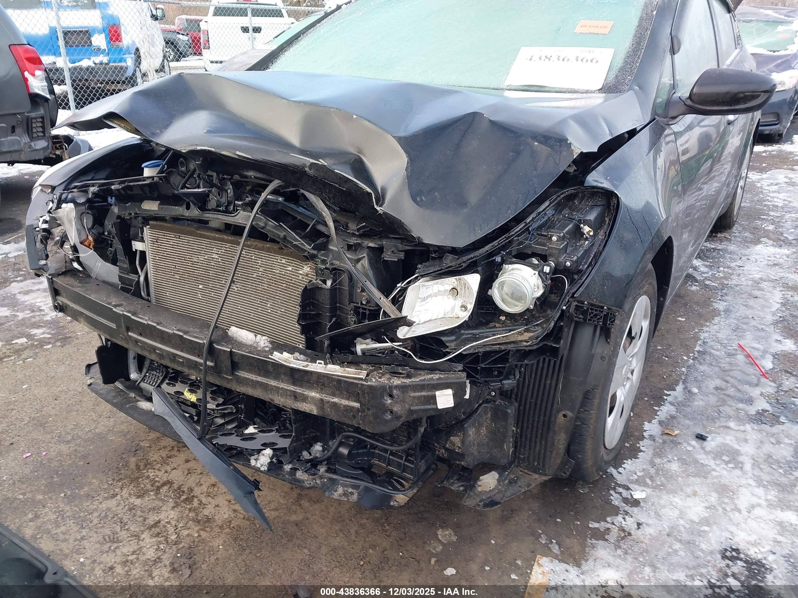 KIA FORTE image 6