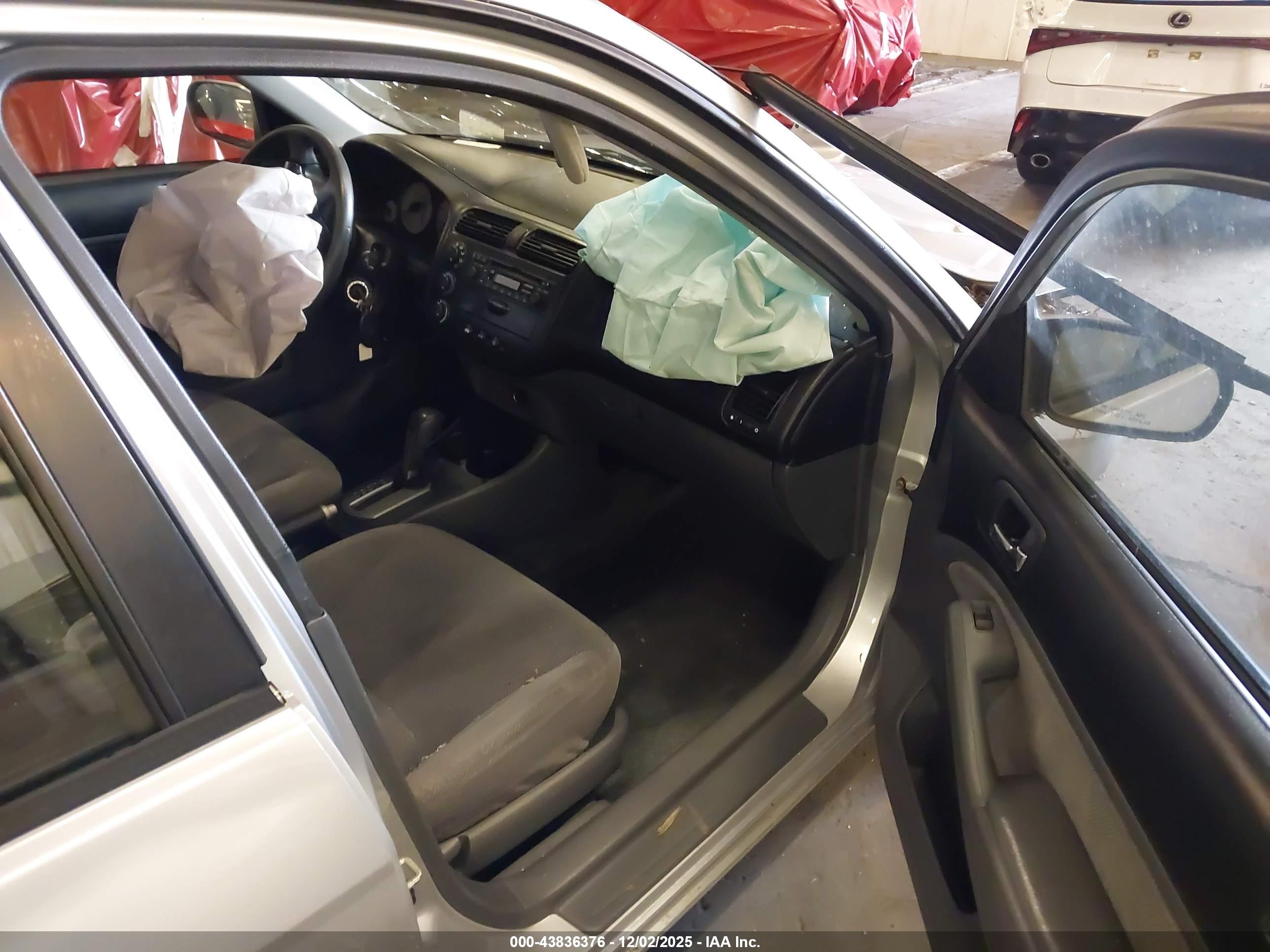 HONDA CIVIC image 5