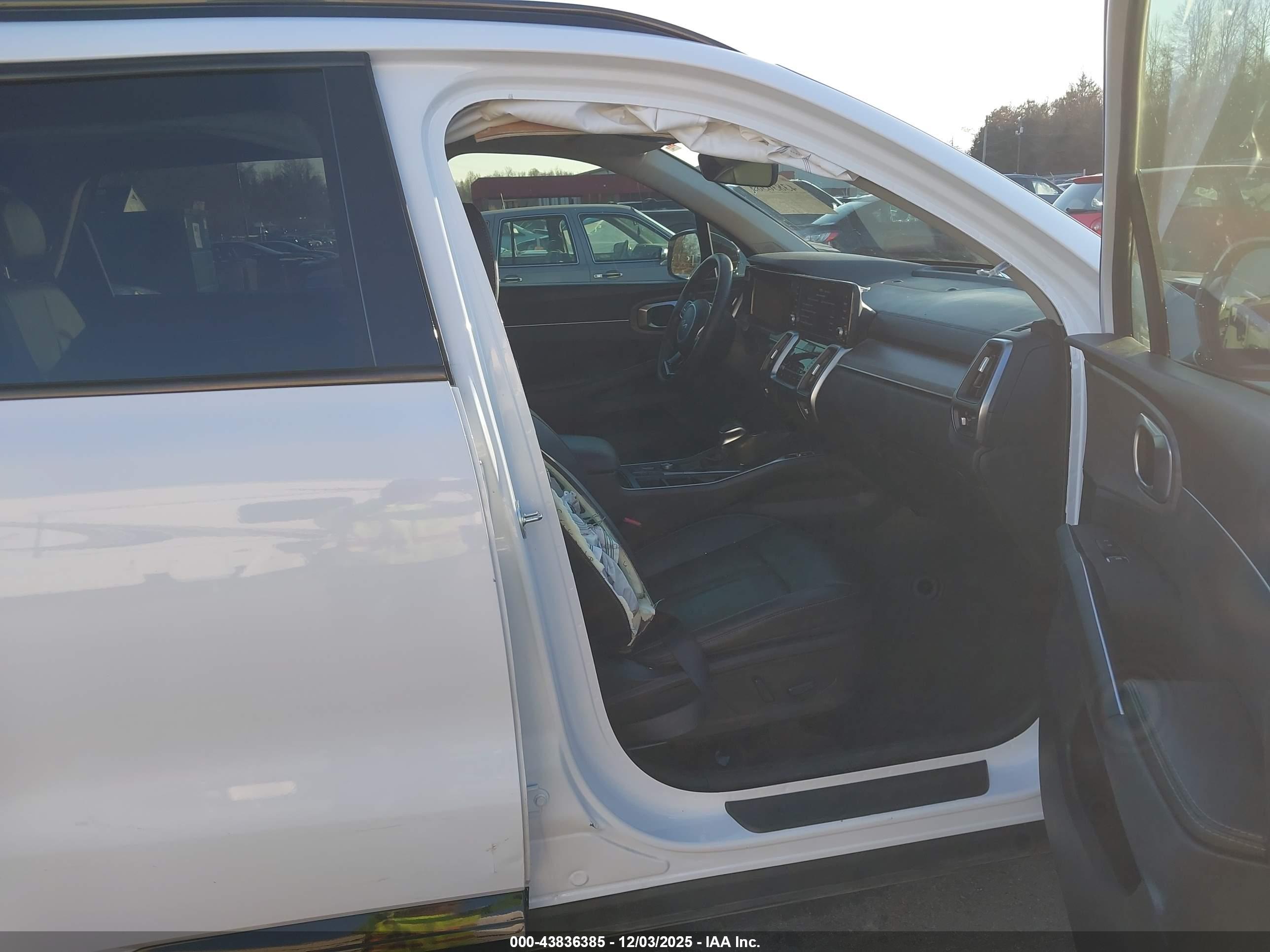 KIA SORENTO image 5