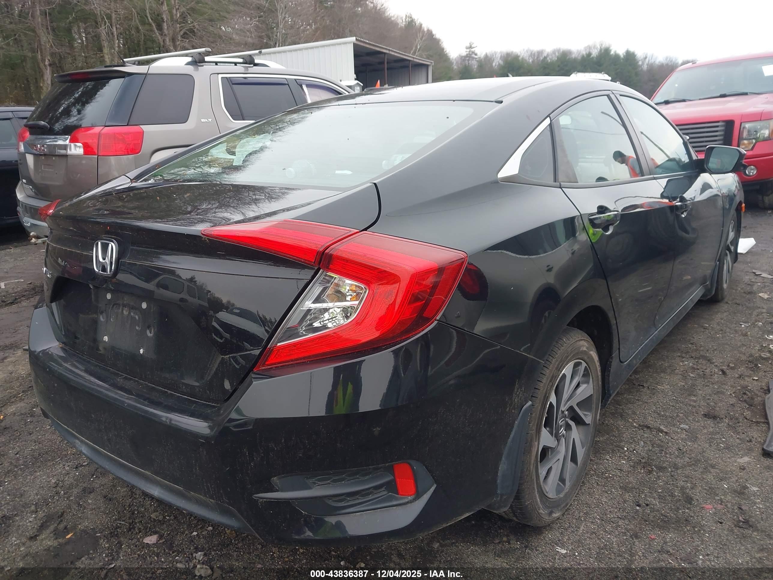 HONDA CIVIC image 4