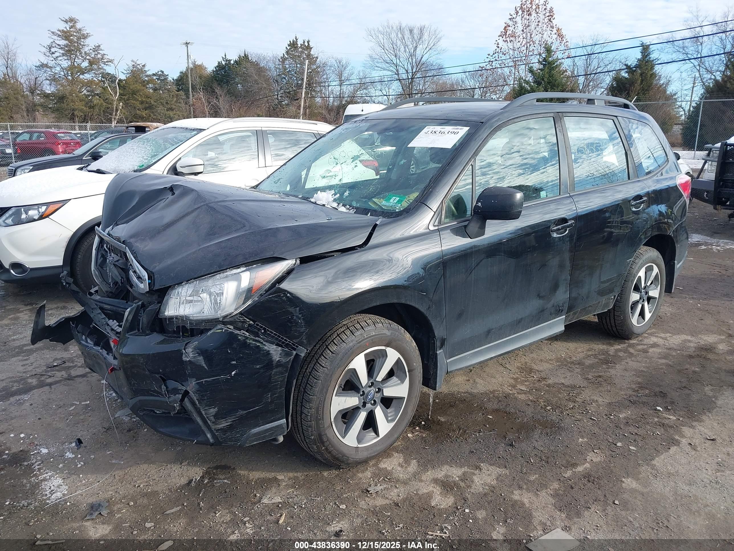 SUBARU FORESTER image 2