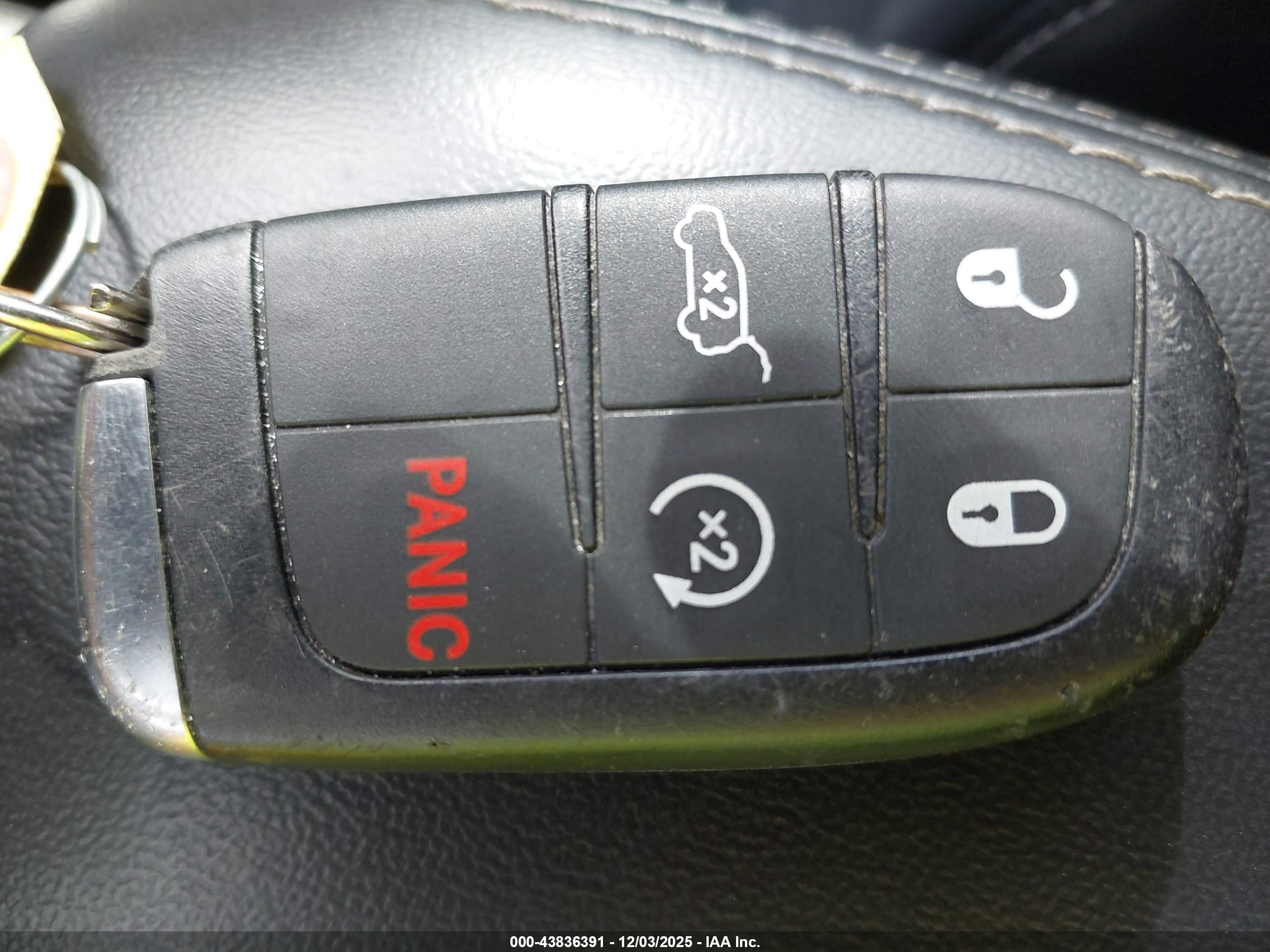 DODGE JOURNEY image 11