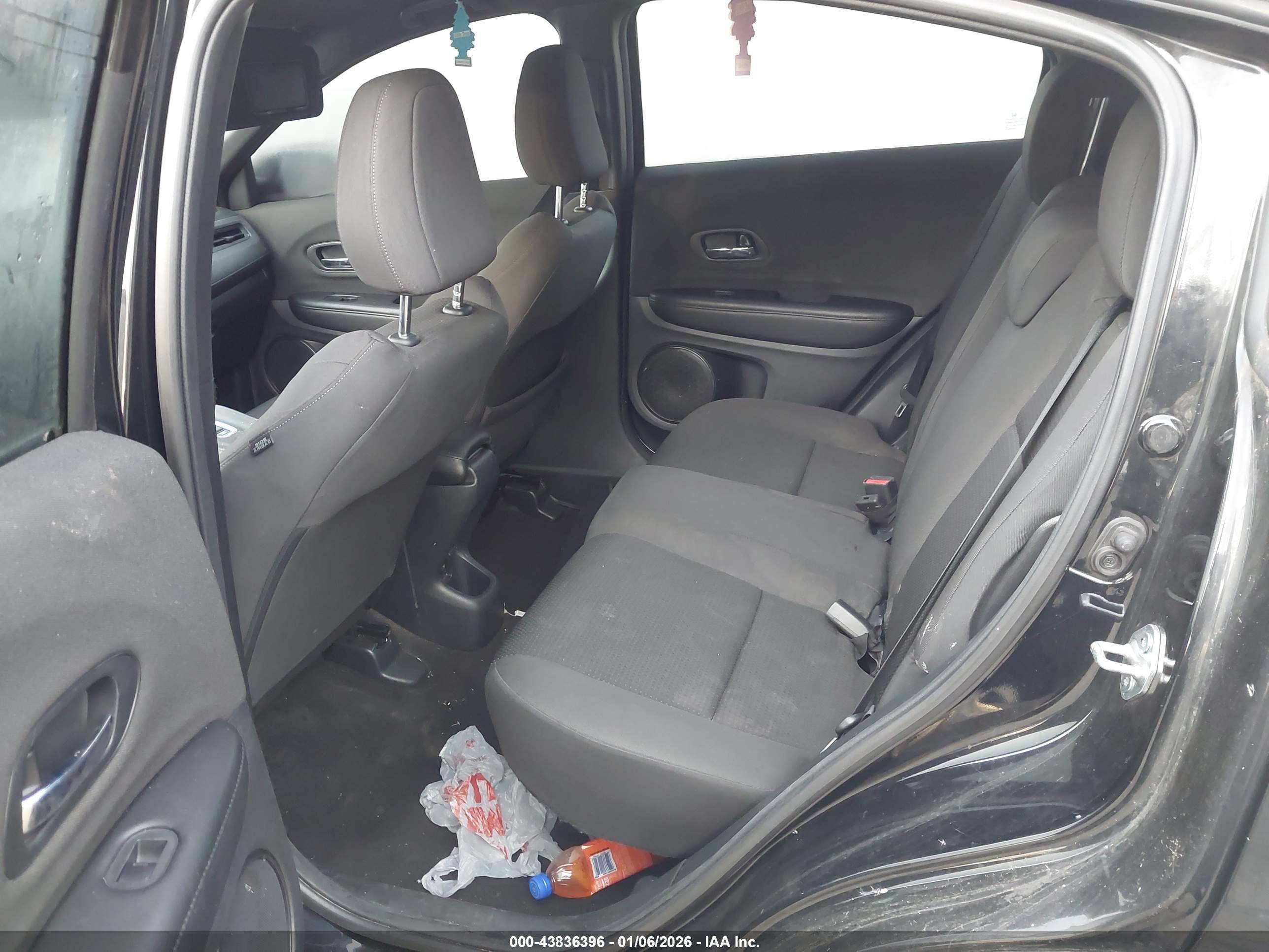 HONDA HR-V image 8