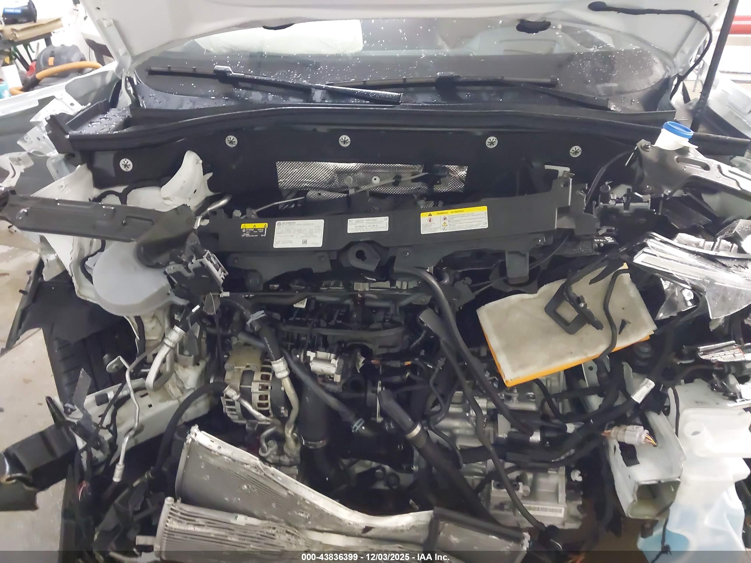VOLKSWAGEN ATLAS image 10