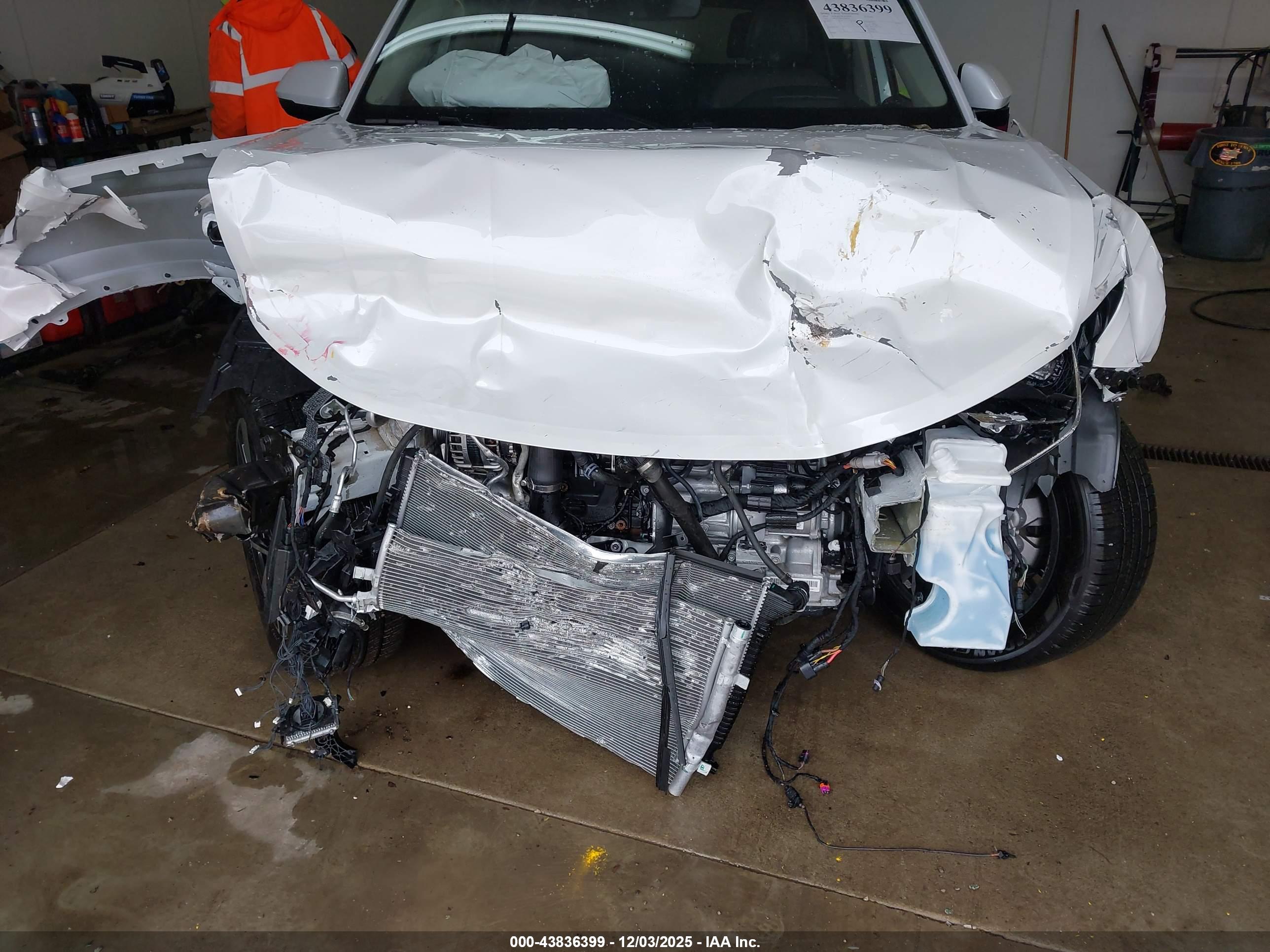 VOLKSWAGEN ATLAS image 6