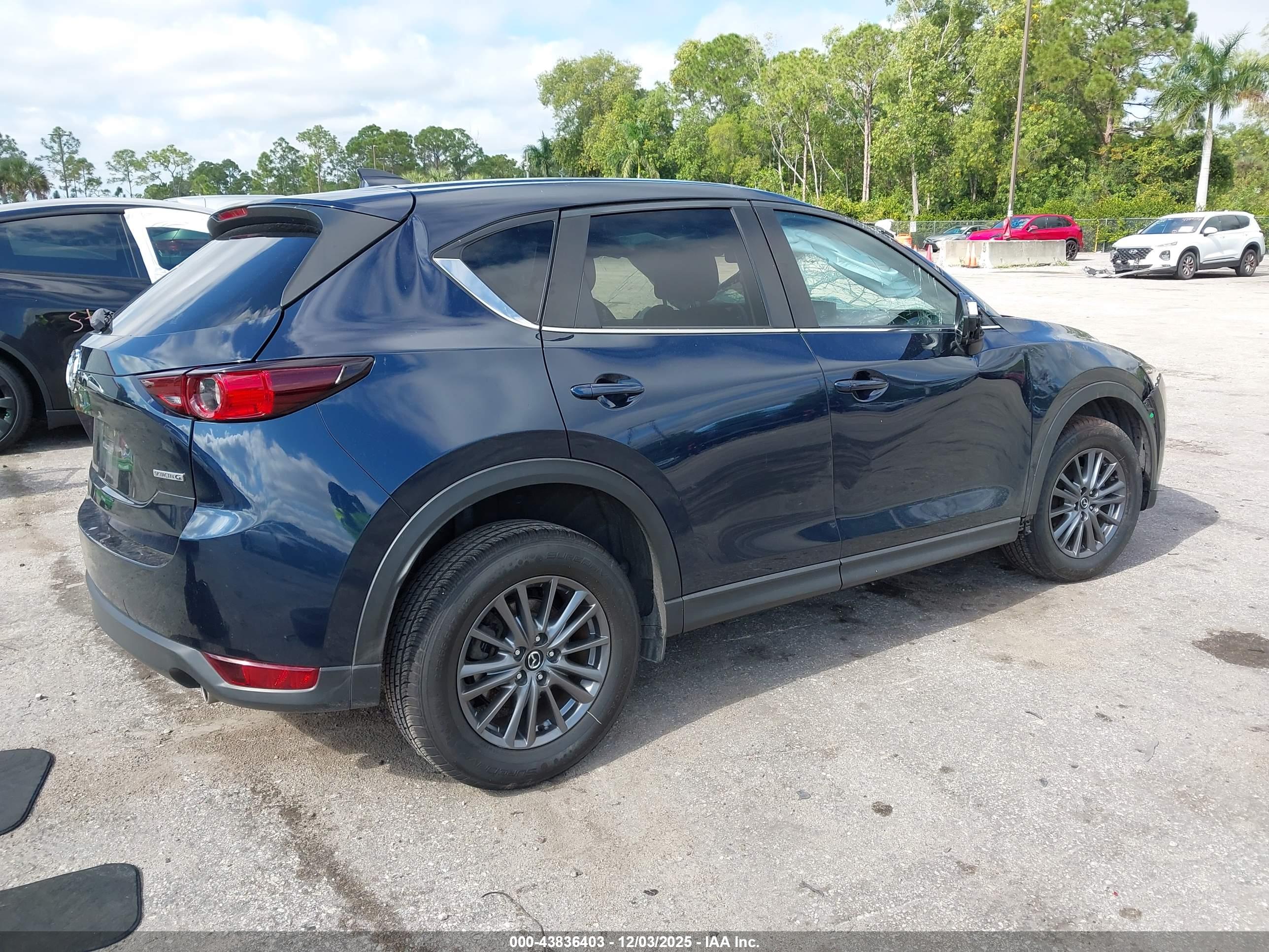 MAZDA CX-5 image 4