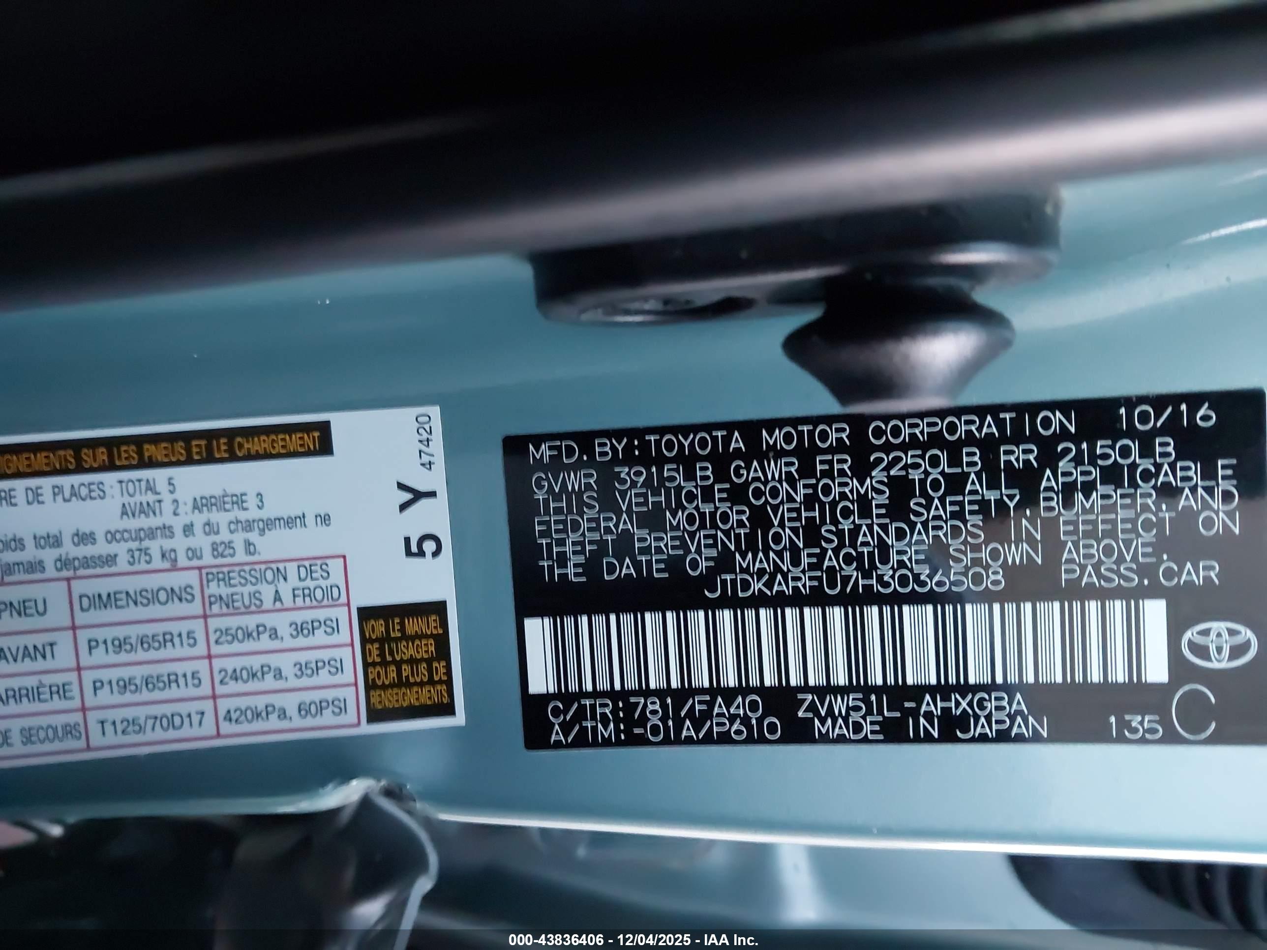 TOYOTA PRIUS image 9
