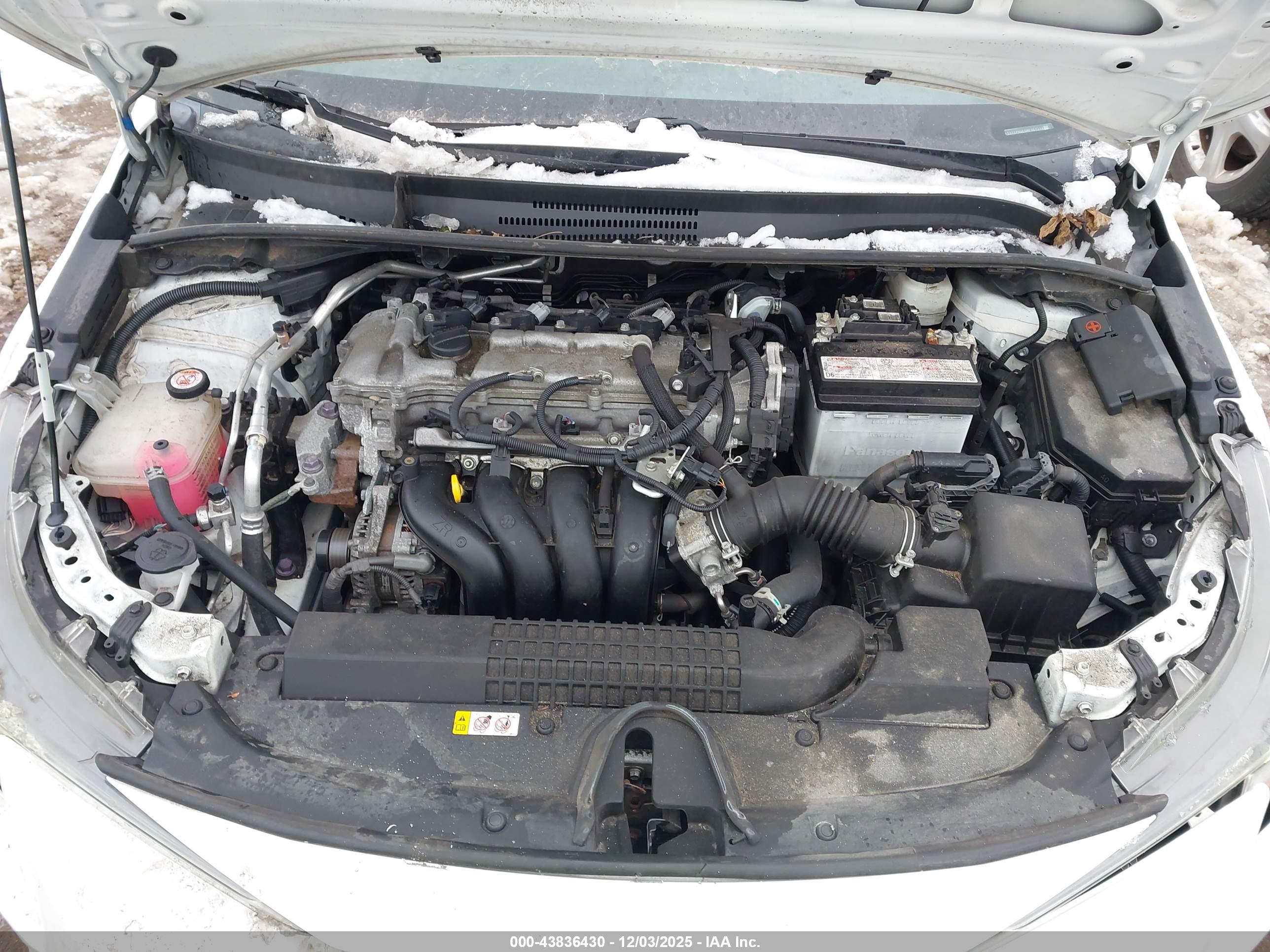 TOYOTA COROLLA image 10