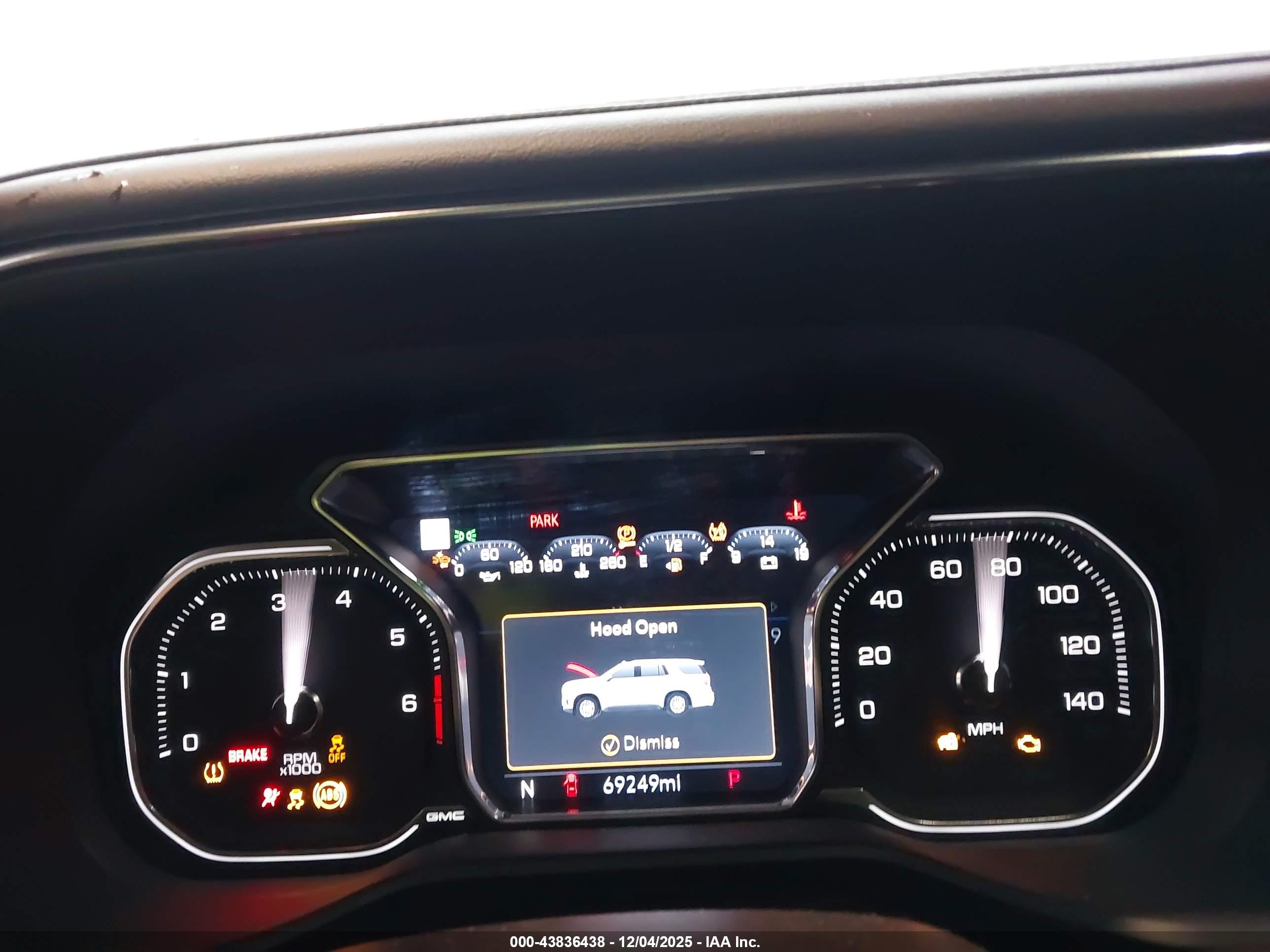 GMC YUKON image 7