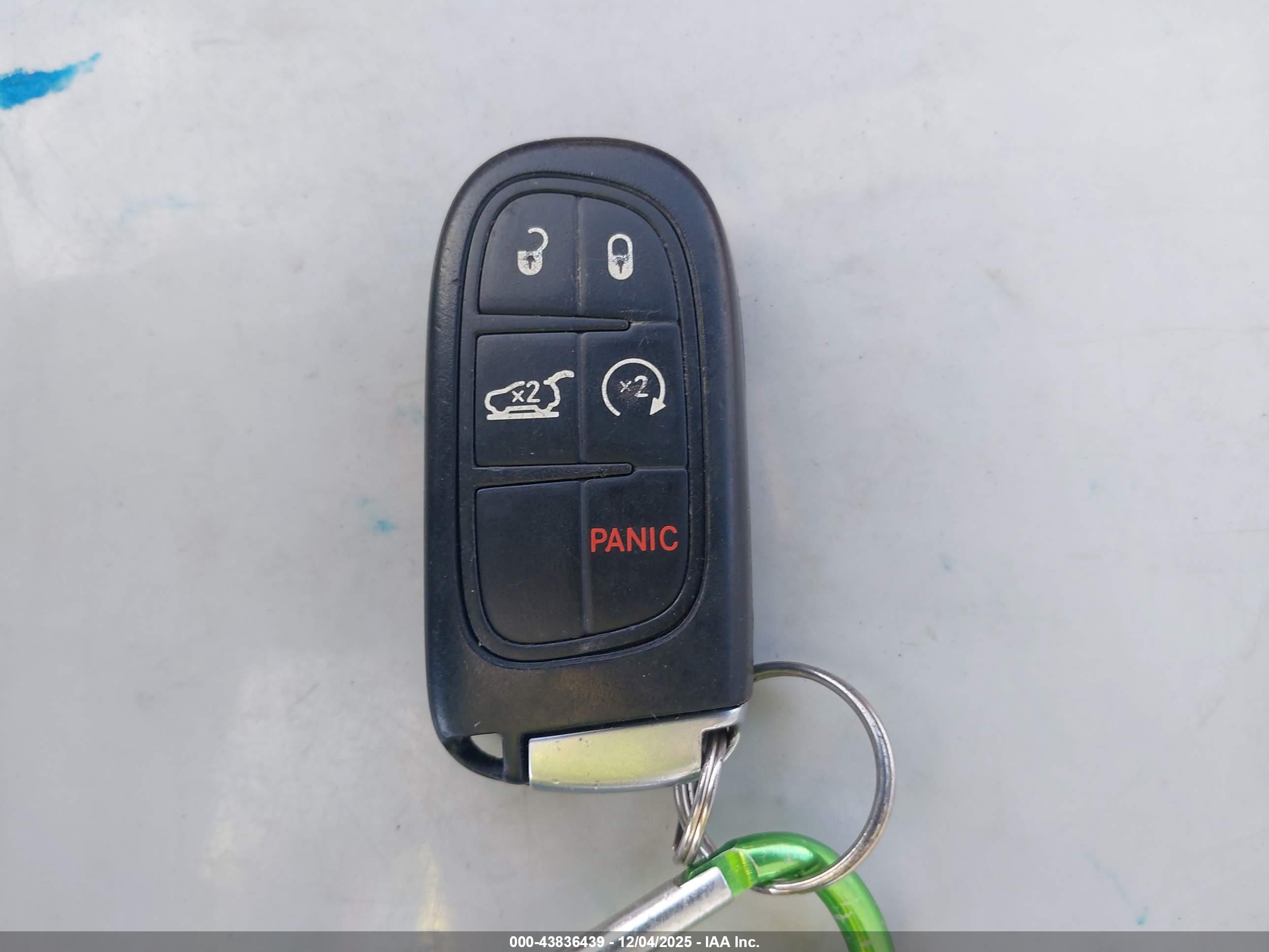 JEEP CHEROKEE image 11