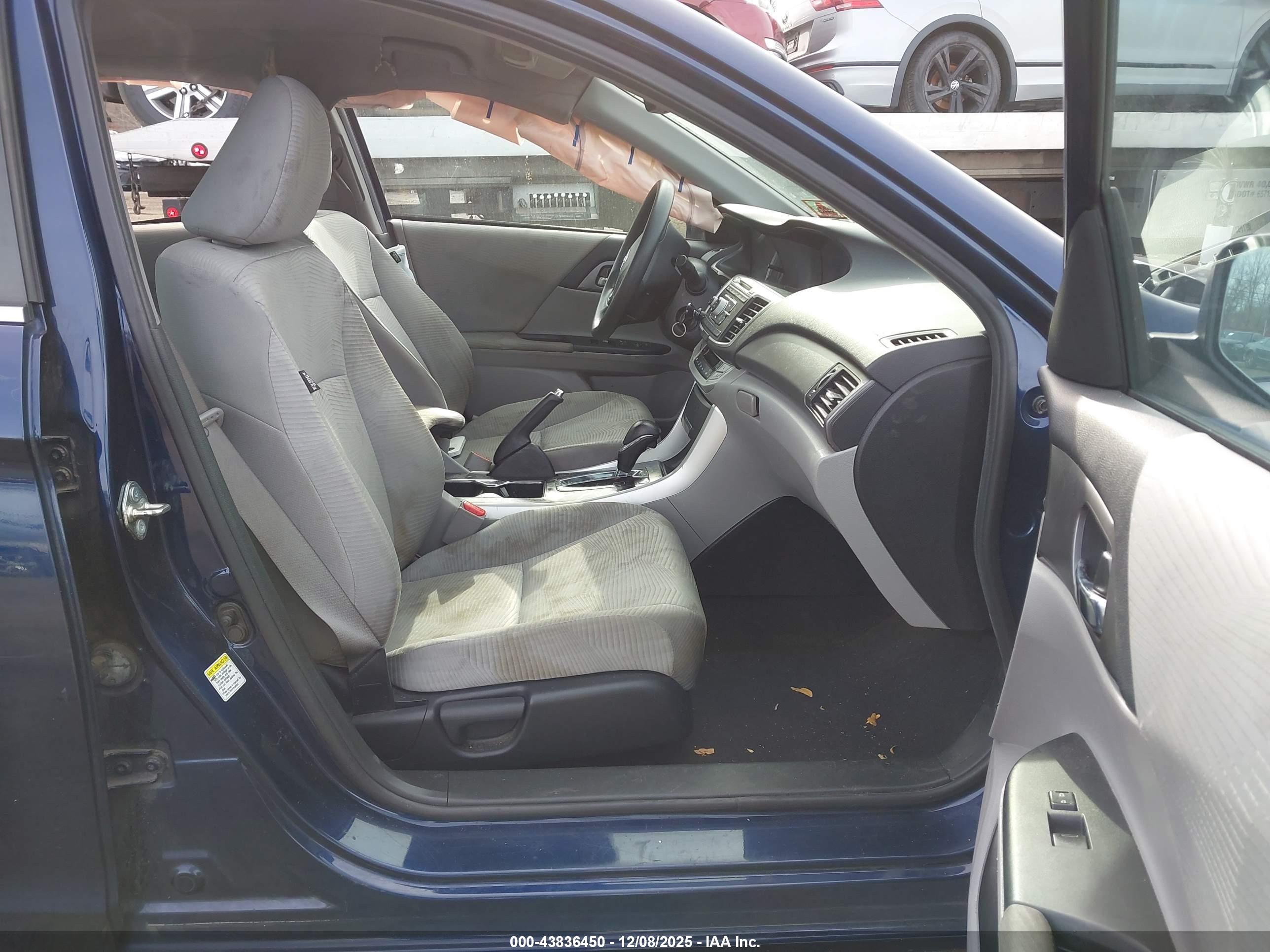 HONDA ACCORD image 5
