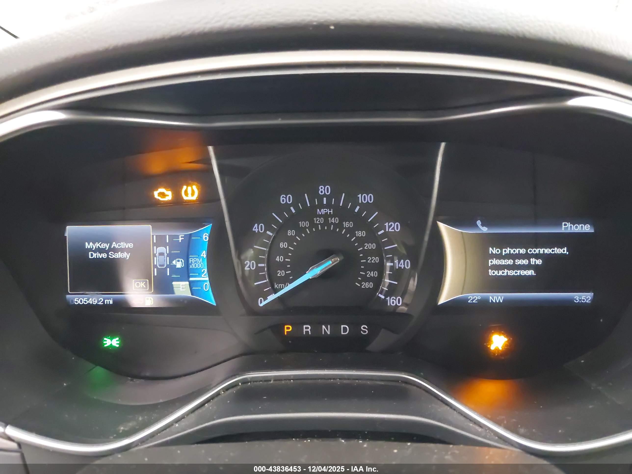 FORD FUSION image 7