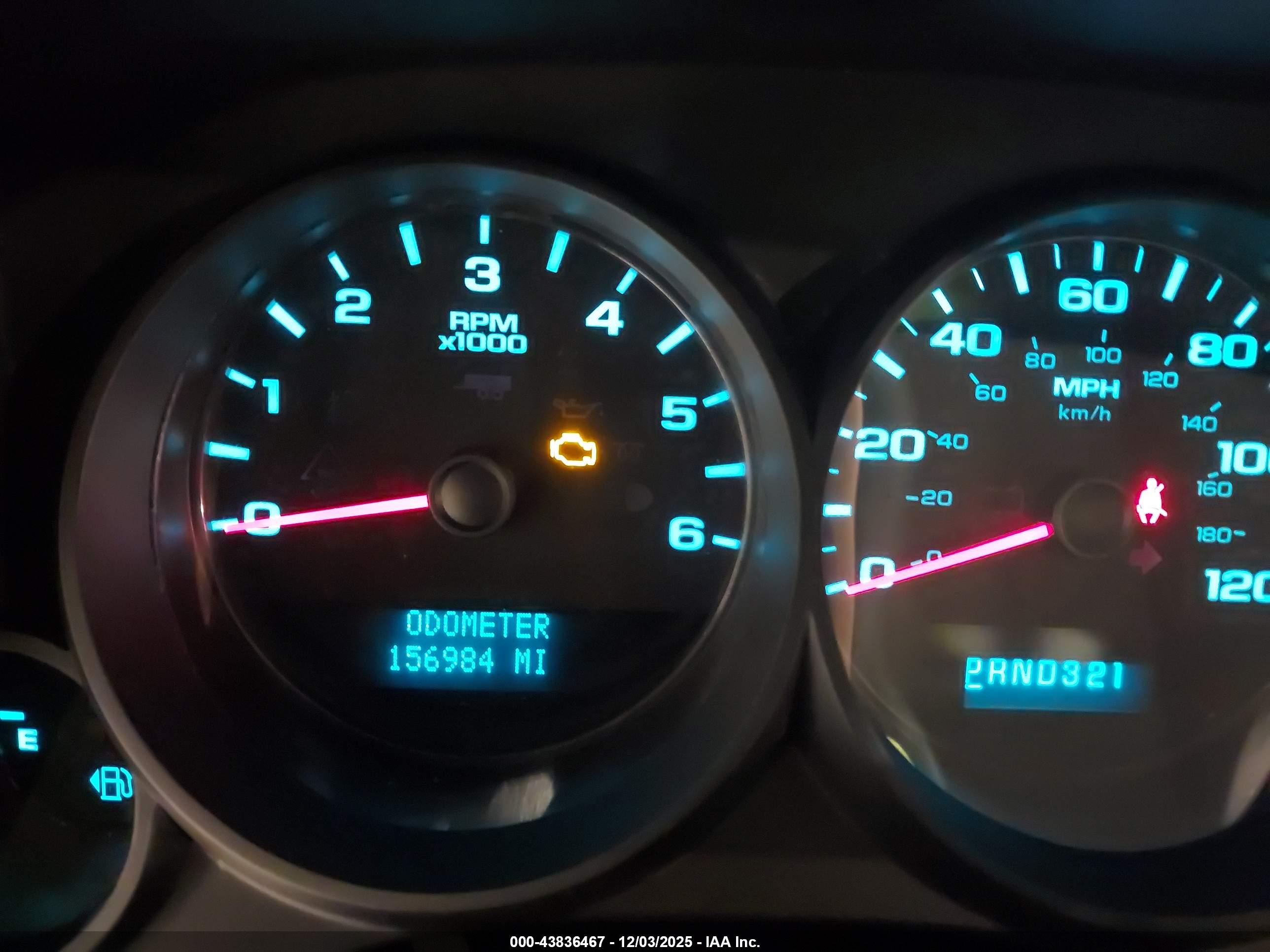 CHEVROLET SILVERADO image 7