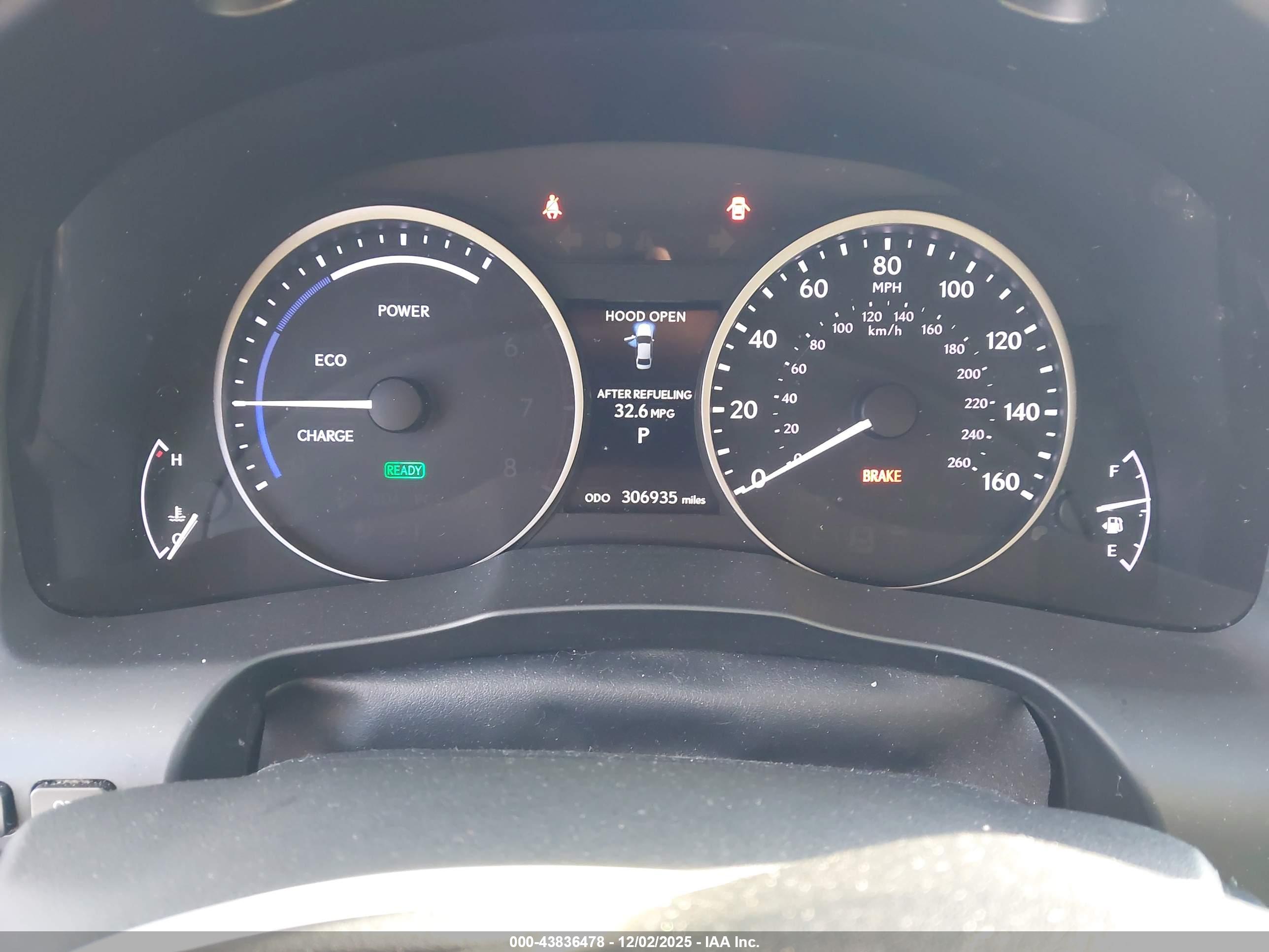 LEXUS ES image 7