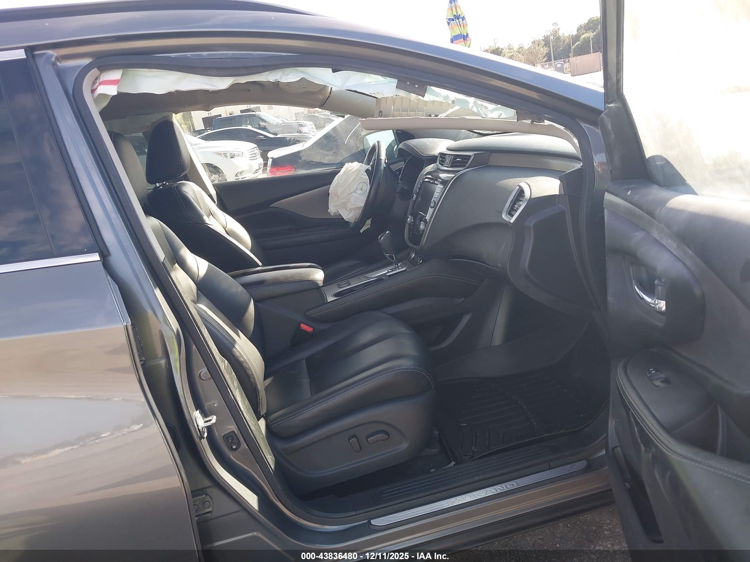 NISSAN MURANO image 5