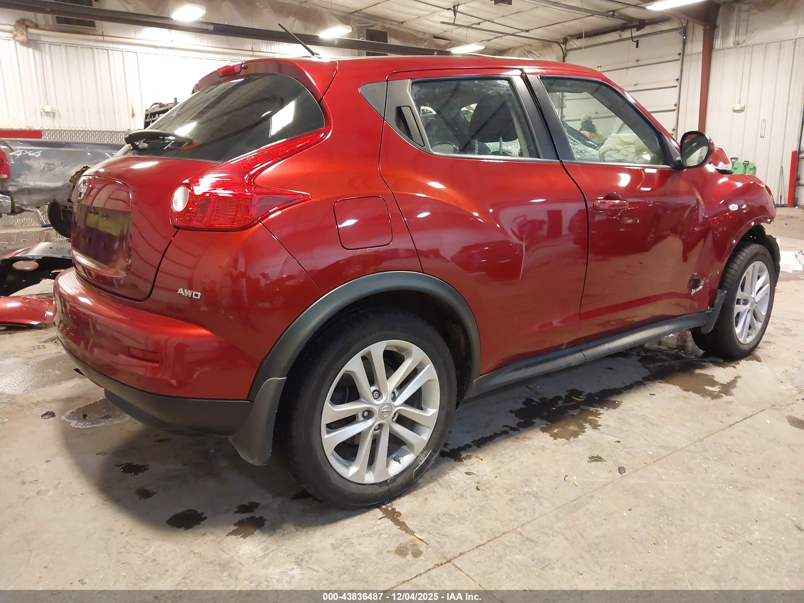 NISSAN JUKE image 4