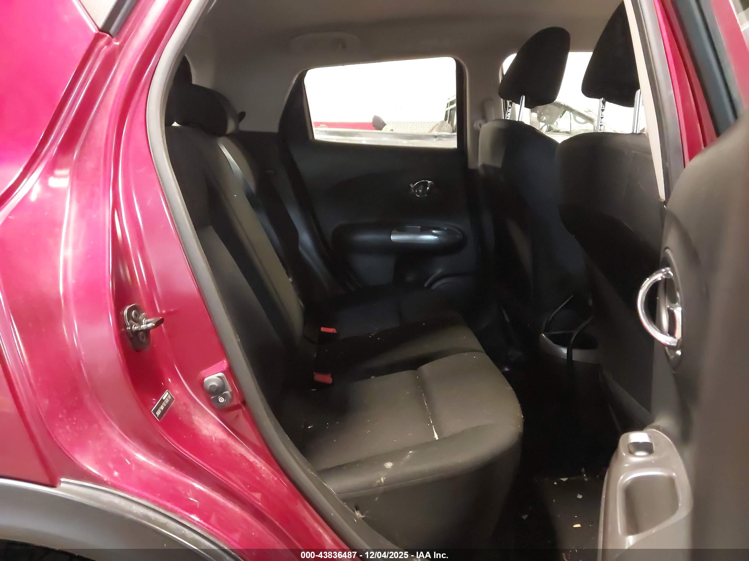 NISSAN JUKE image 8