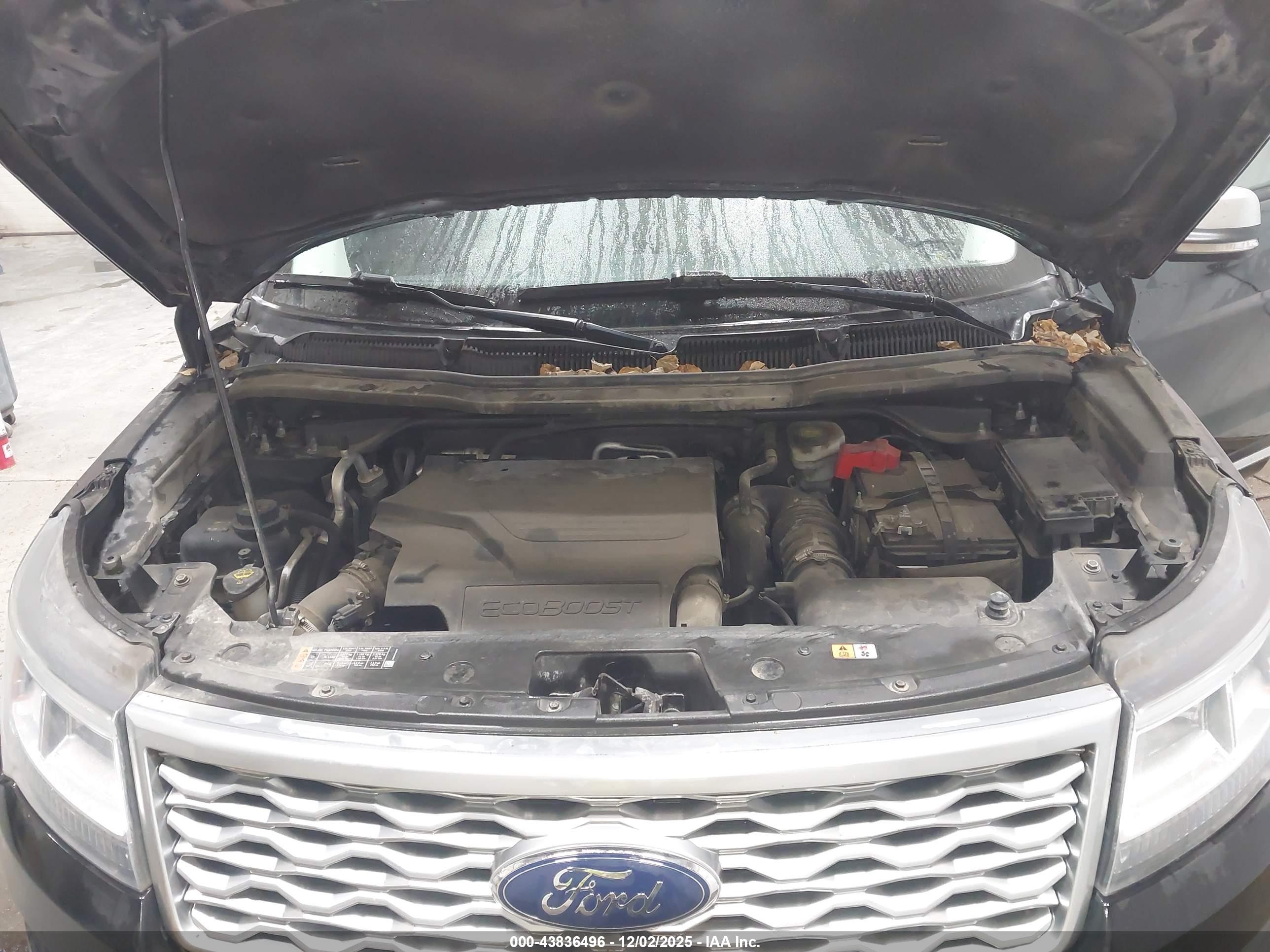 FORD EXPLORER image 10