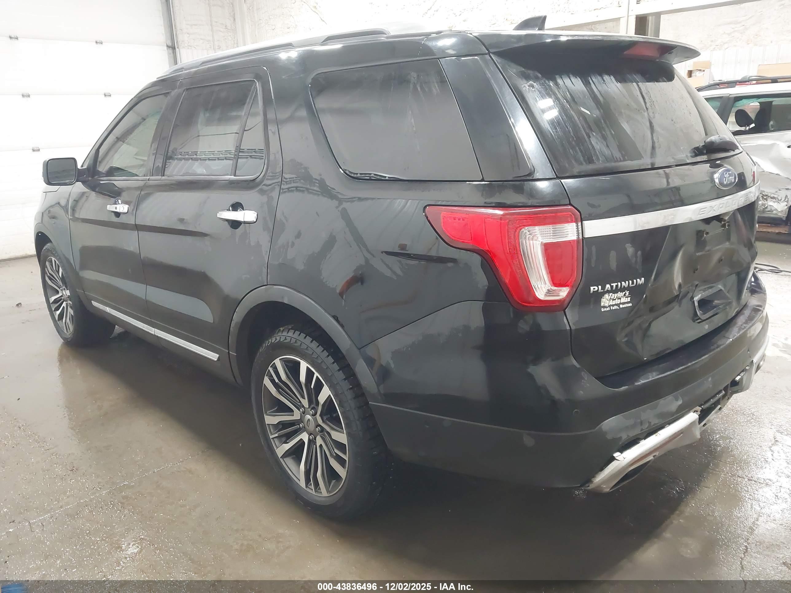 FORD EXPLORER image 3