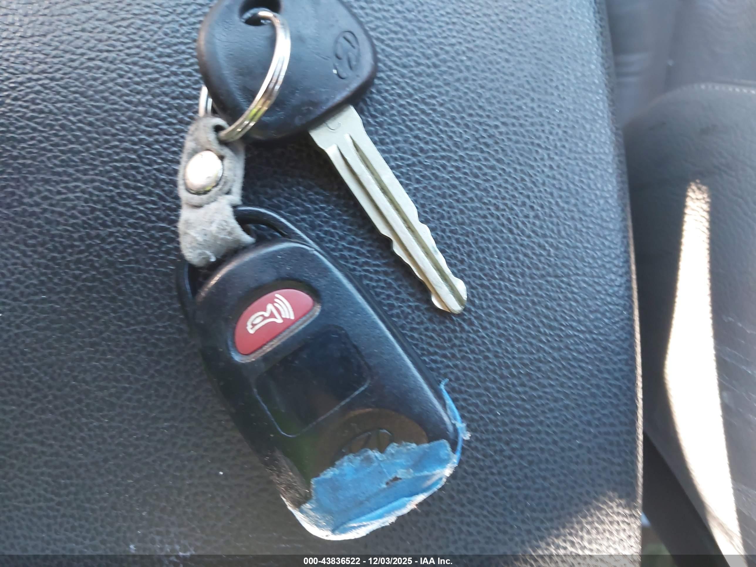 HYUNDAI ELANTRA image 11