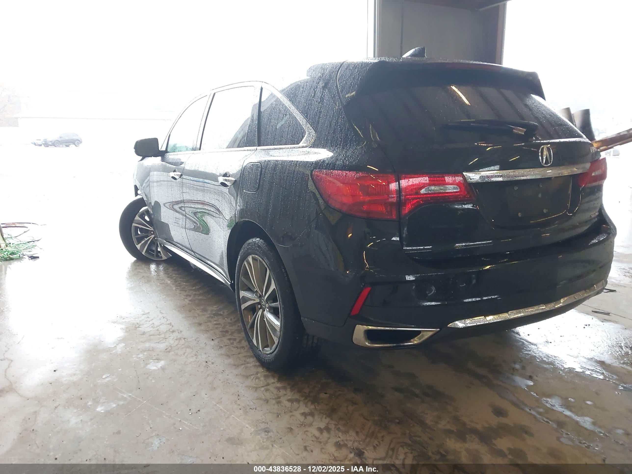 ACURA MDX image 3
