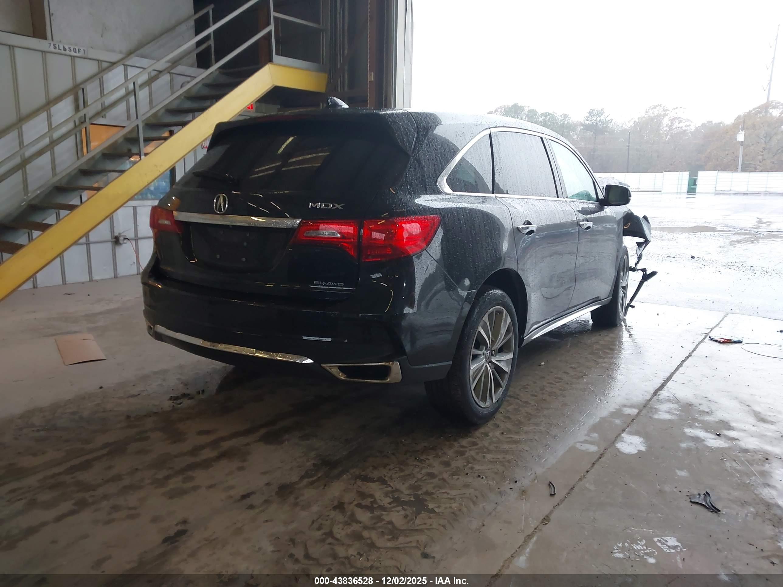 ACURA MDX image 4